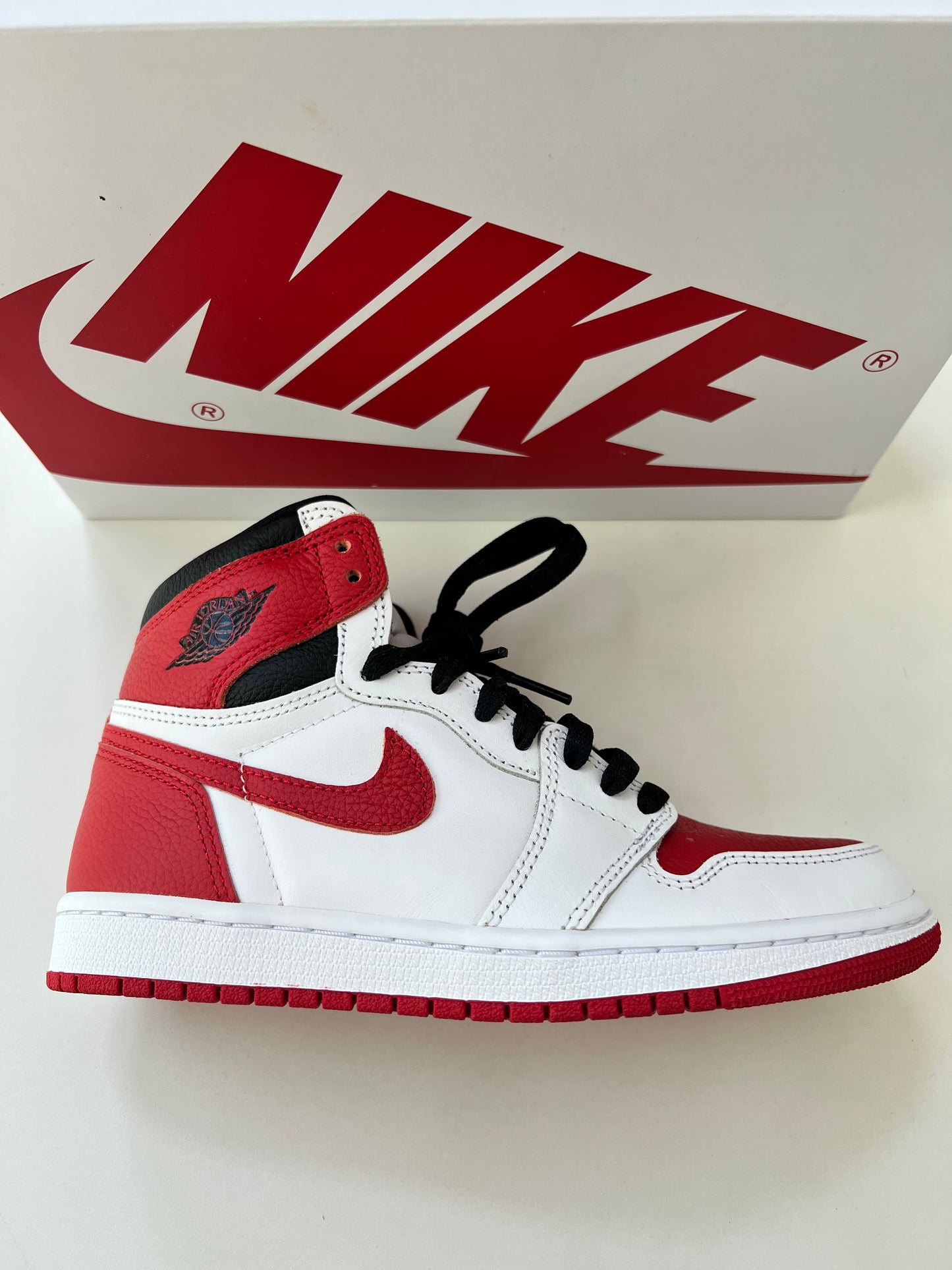 Nike Air Jordan 1 Retro High OG Heritage White University Red Black High Top Sneakers