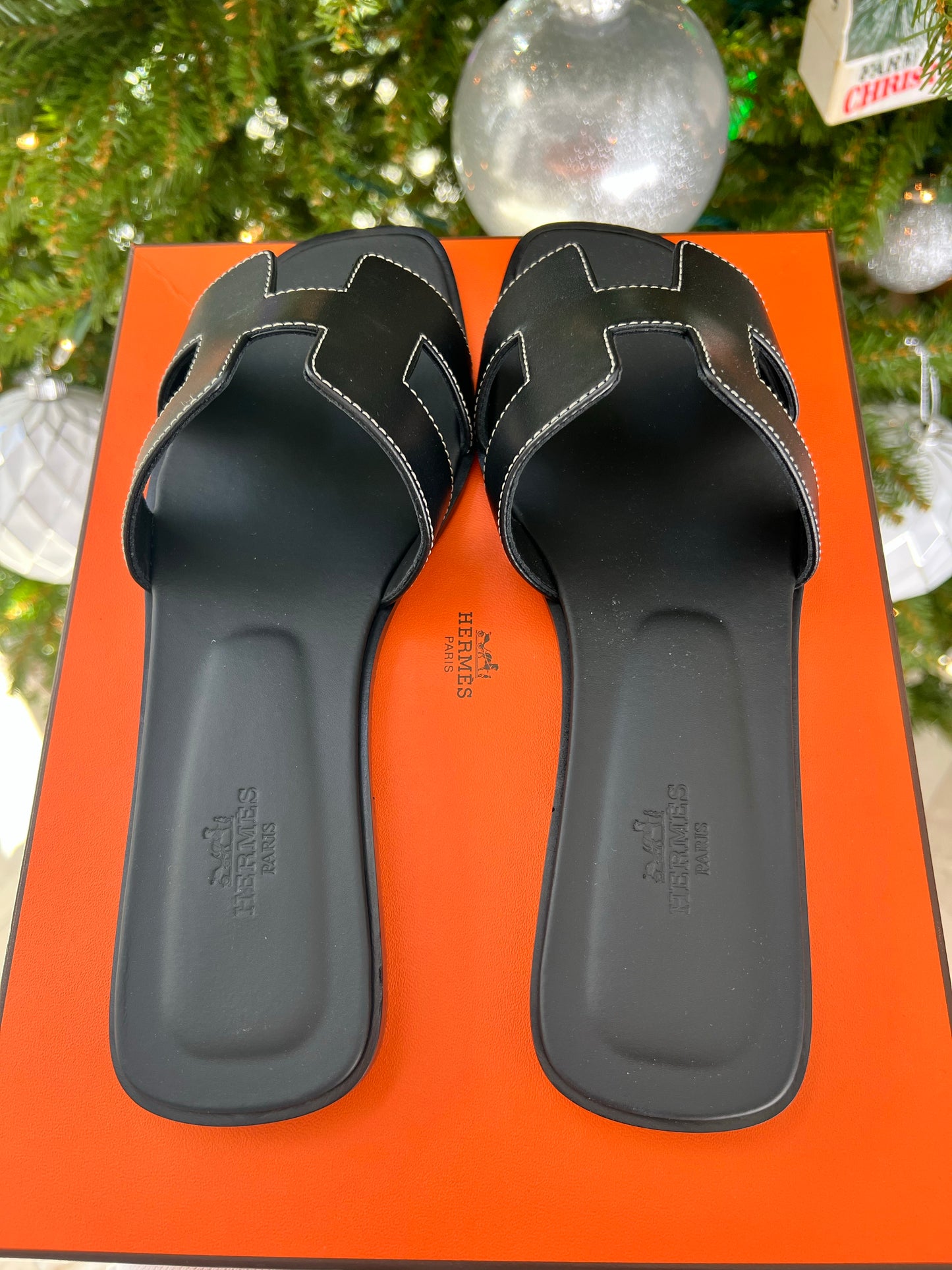 HERMES H ORAN BLACK LEATHER SANDAL MULE FLIP FLOPS SHOES FLAT SLIDES