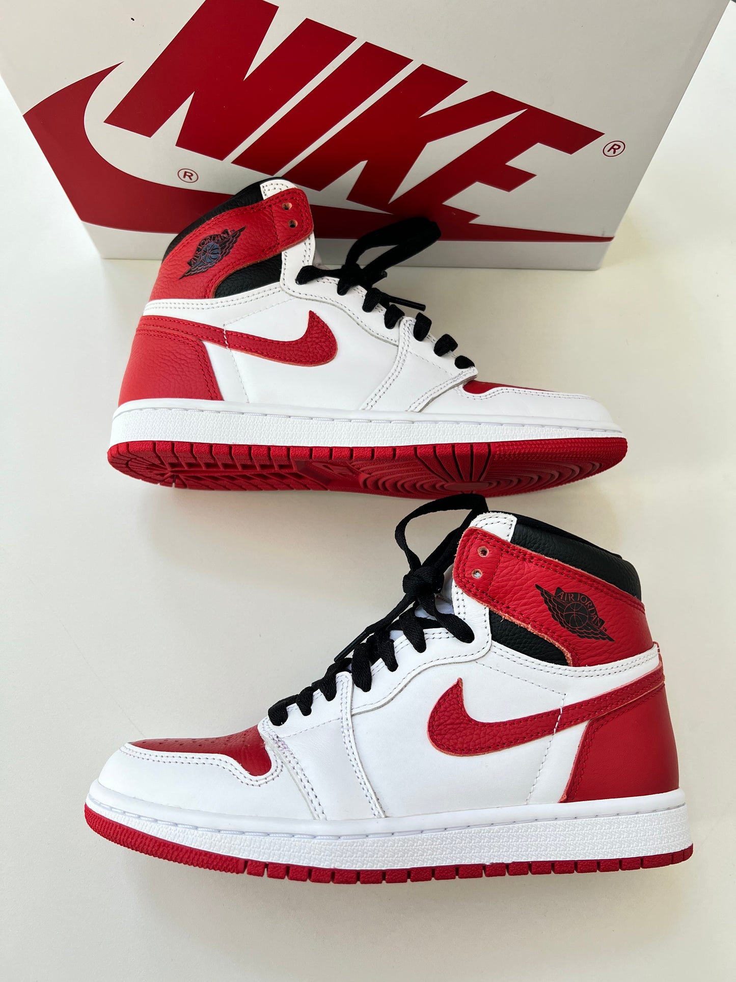 Nike Air Jordan 1 Retro High OG Heritage White University Red Black High Top Sneakers