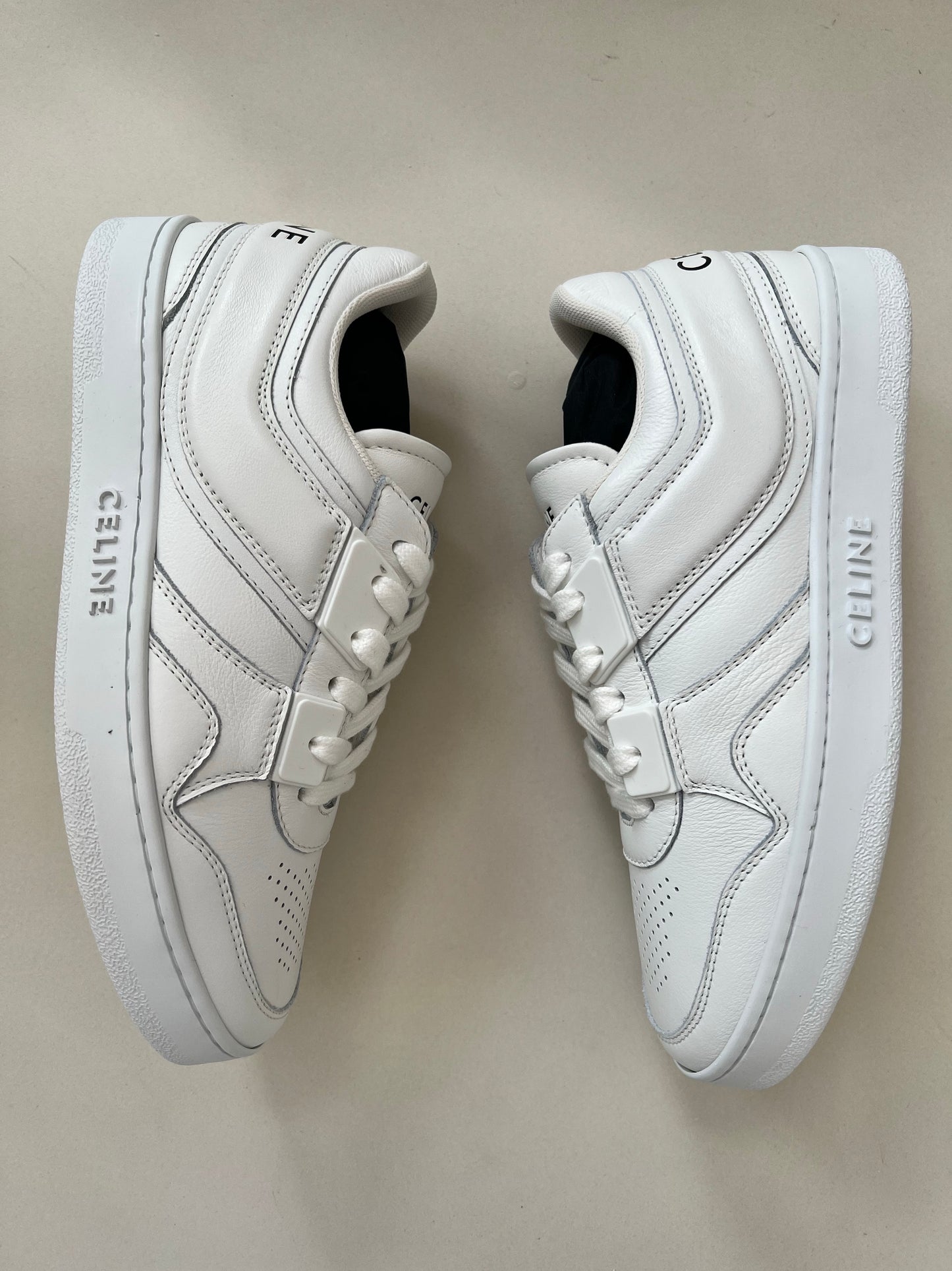 CELINE TRAINER LOW LACE-UP SNEAKER IN CALFSKIN OPTIC WHITE