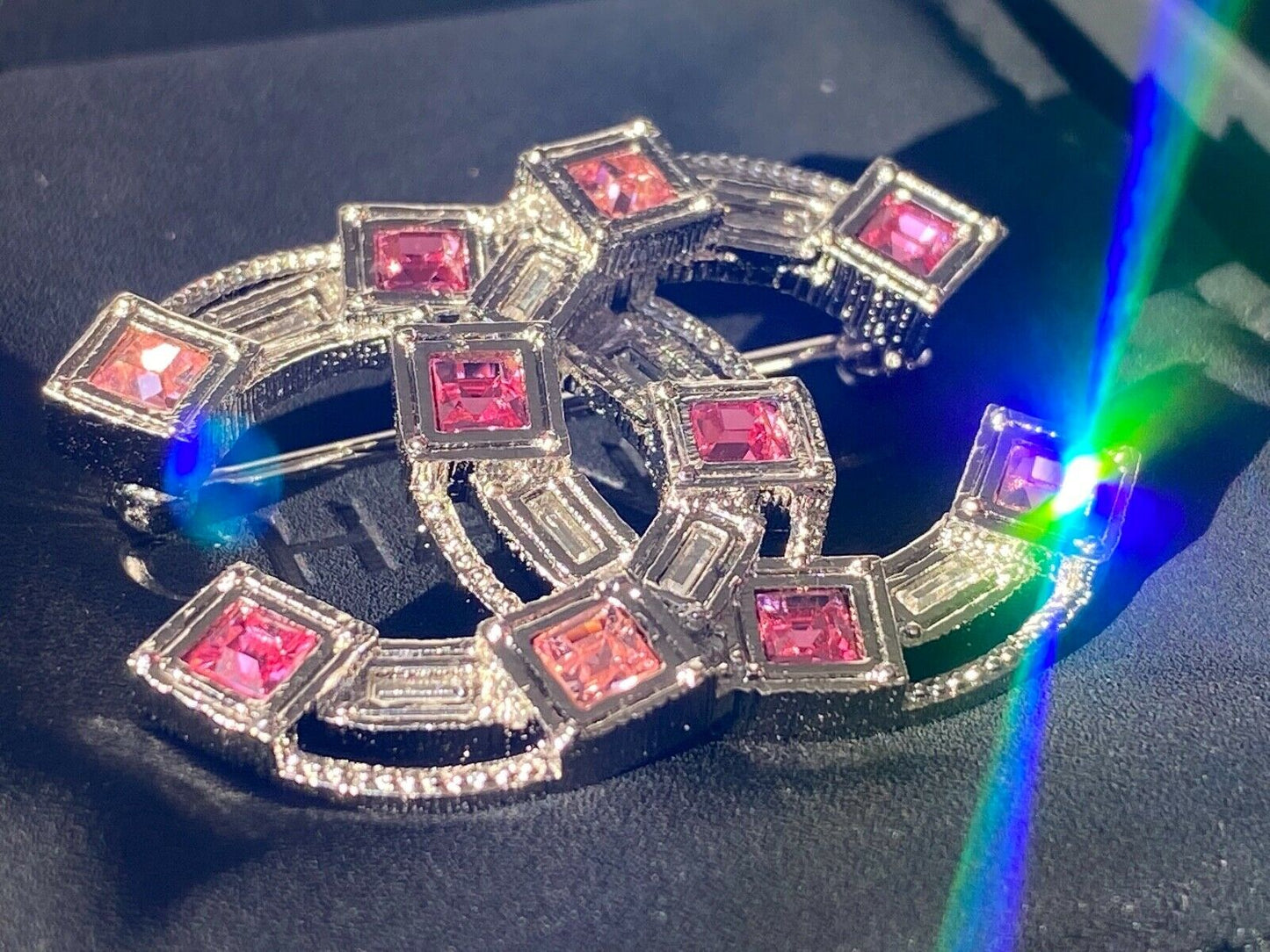 CHANEL 2017S SILVER CC LOGO WHITE AND PINK CRYSTALS SMALL BROOCH PIN