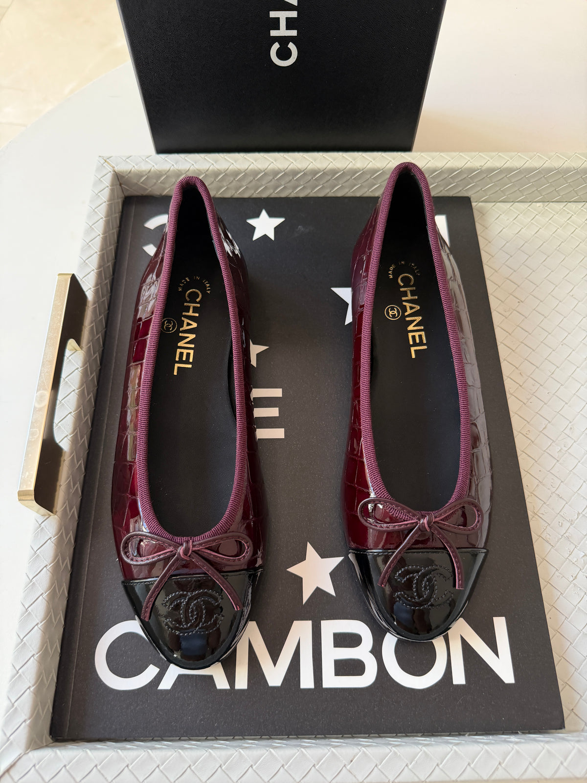 Chanel 26A Burgundy Croc Embossed Patent Metiers d’Art Black Cap Toe Ballet Ballerina Flats