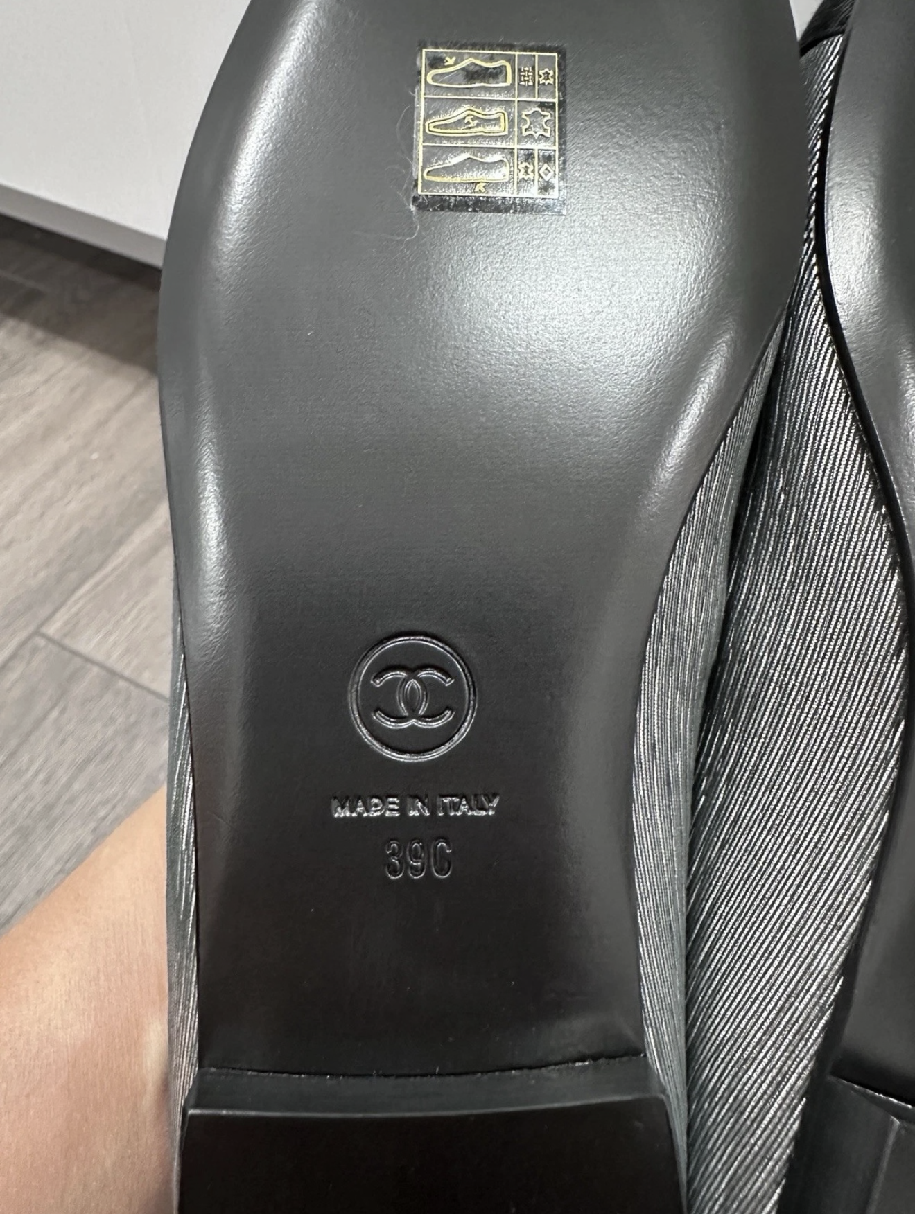 CHANEL SILVER BLACK GROSGRAIN CC LOGO CAP TOE 2026 BALLERINA BALLET FLATS