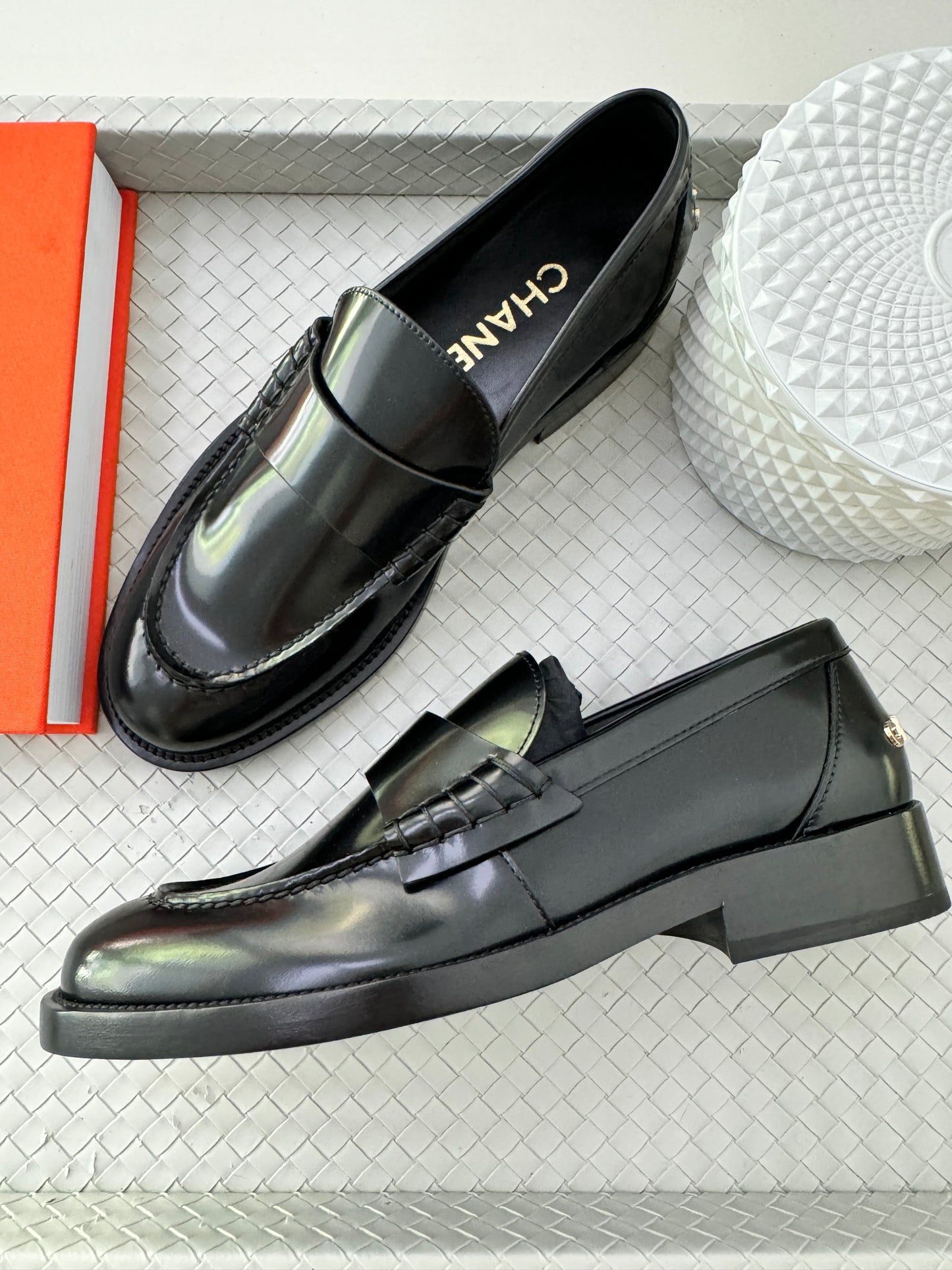 CHANEL BLACK LEATHER LOAFERS OXFORD SHOES
