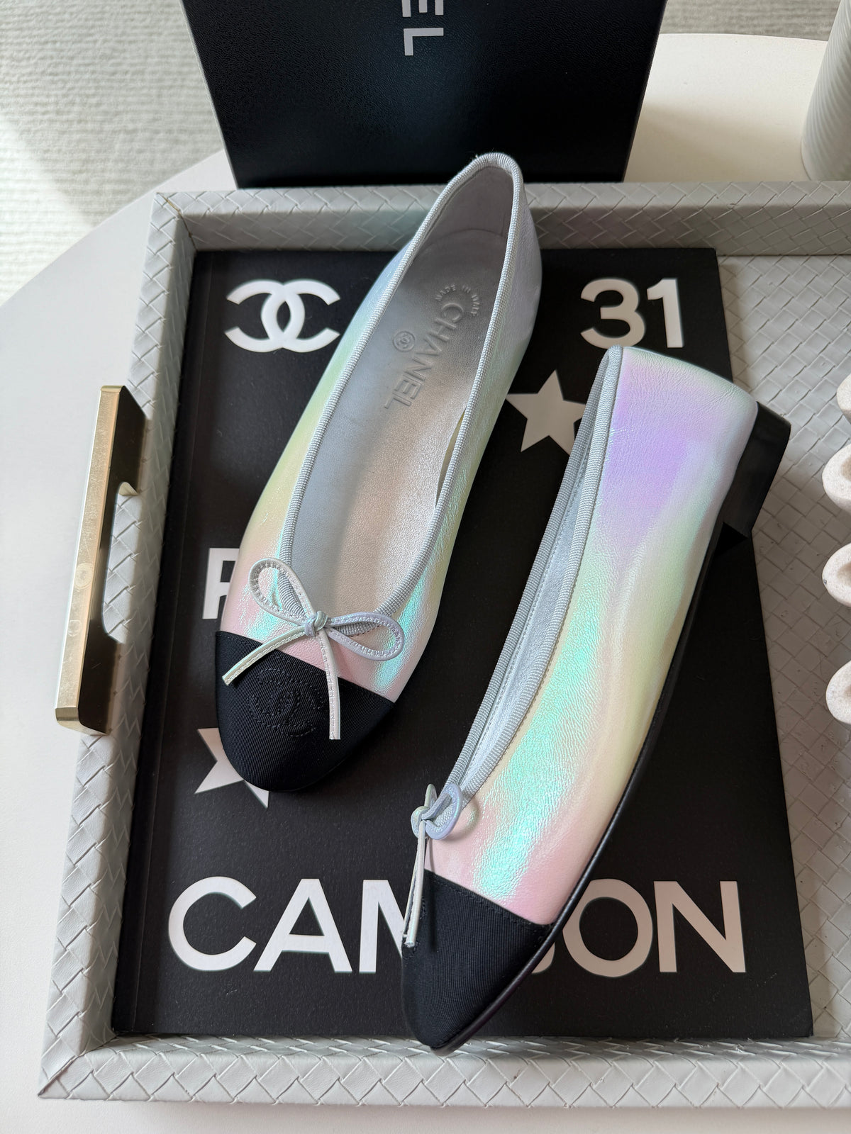 Chanel 26K Pearl White Silver Iridescent Black Cap Toe Ballet Ballerina Flats