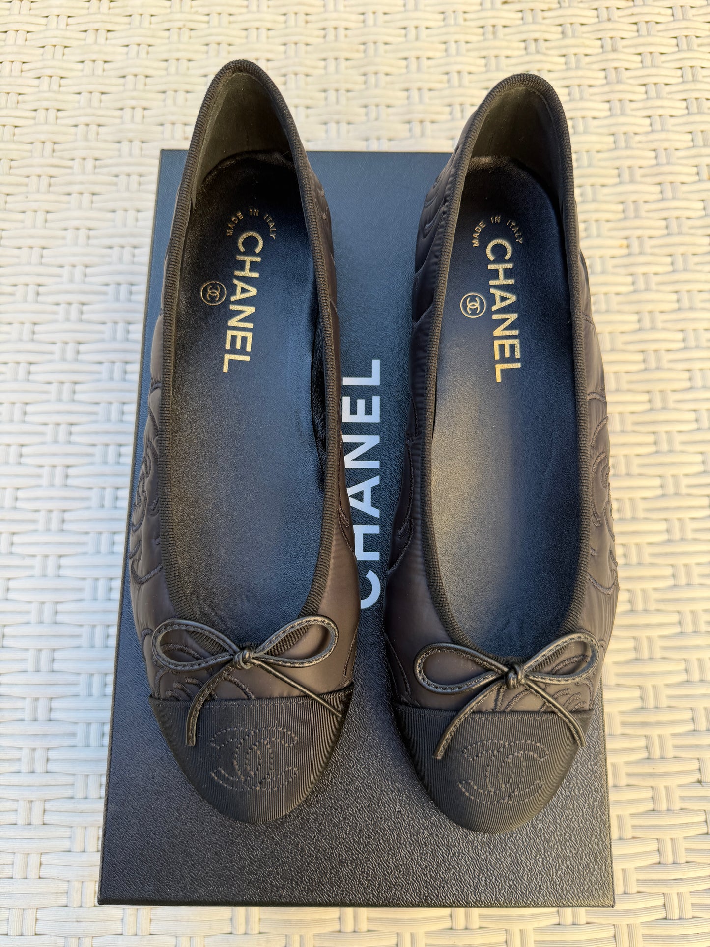 CHANEL CC LOGO CAMELLIA EMBOSSED BLACK NYLON BALLET BALLERINA FLATS CAP TOE
