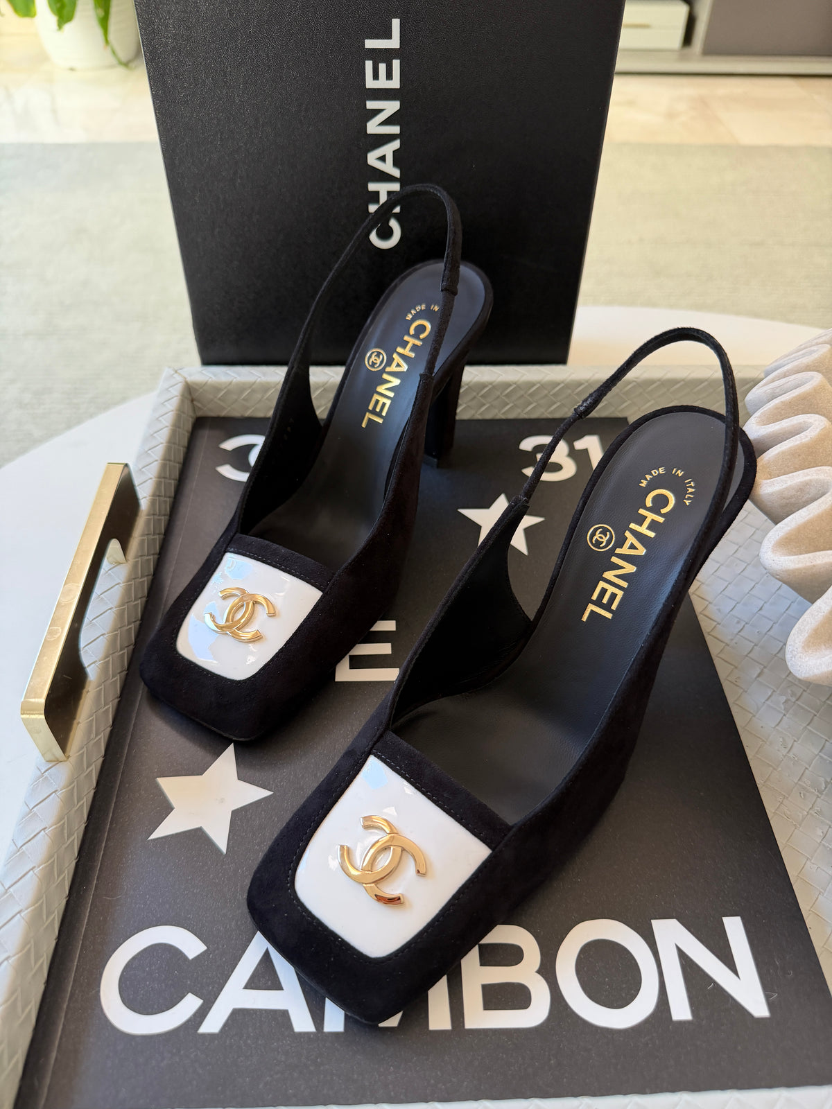 Chanel 26K Blazy Black Suede White Square Toe CC Slingback Sling Heel Pumps Heels