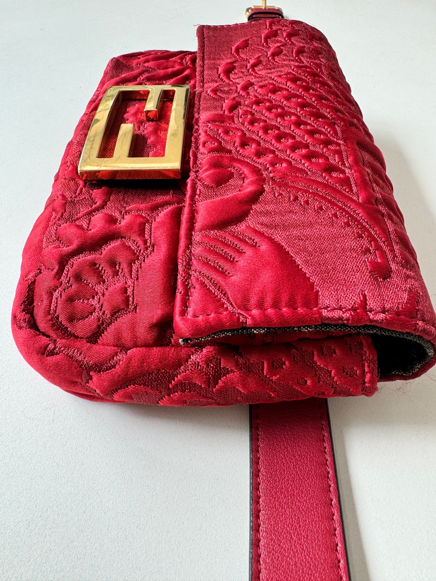 Fendi Red Rosso Fabric Floral Embroidered Hip Belt Pouch Baguette Bag Purse Pre-Owned