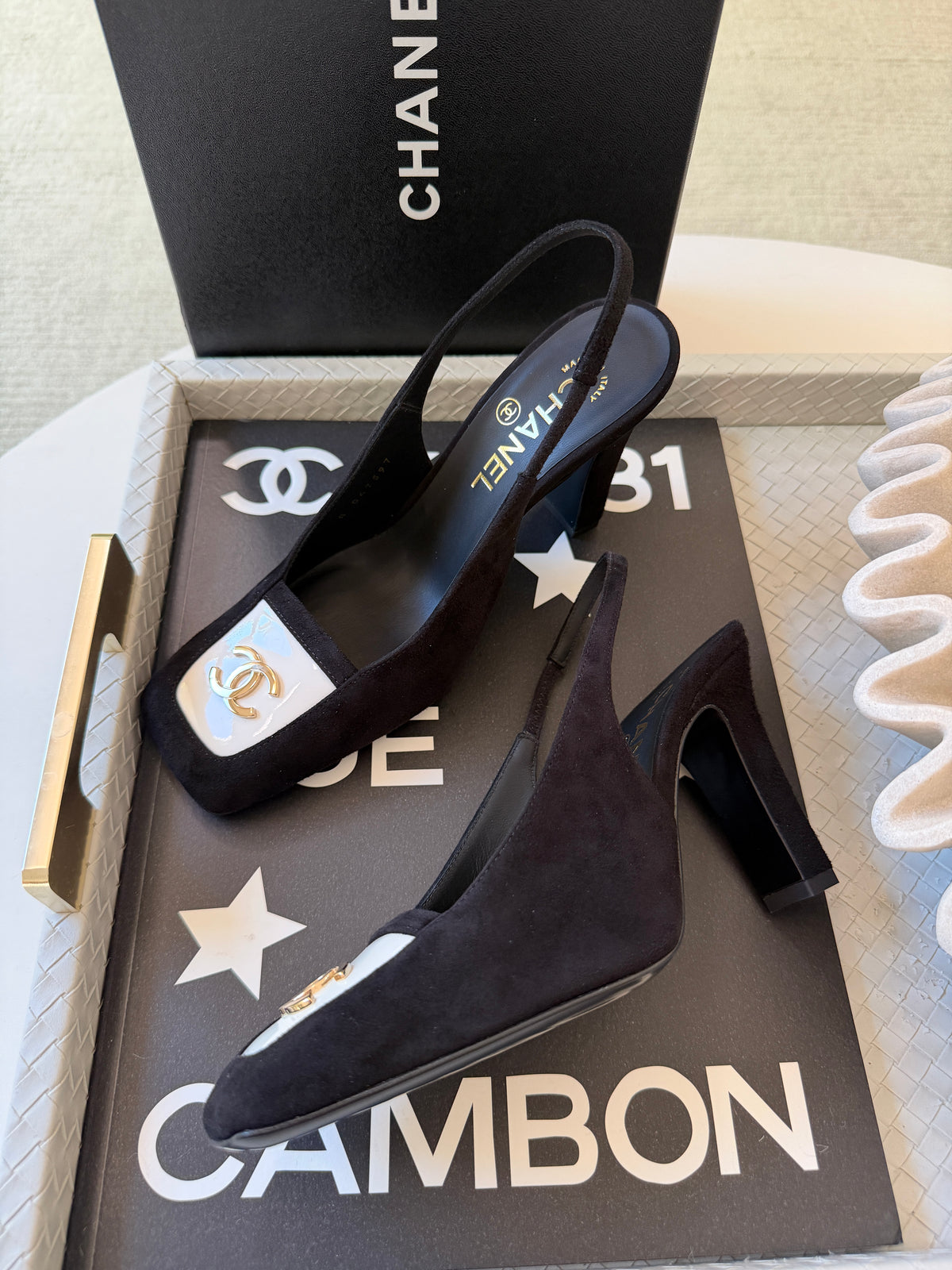 Chanel 26K Blazy Black Suede White Square Toe CC Slingback Sling Heel Pumps Heels