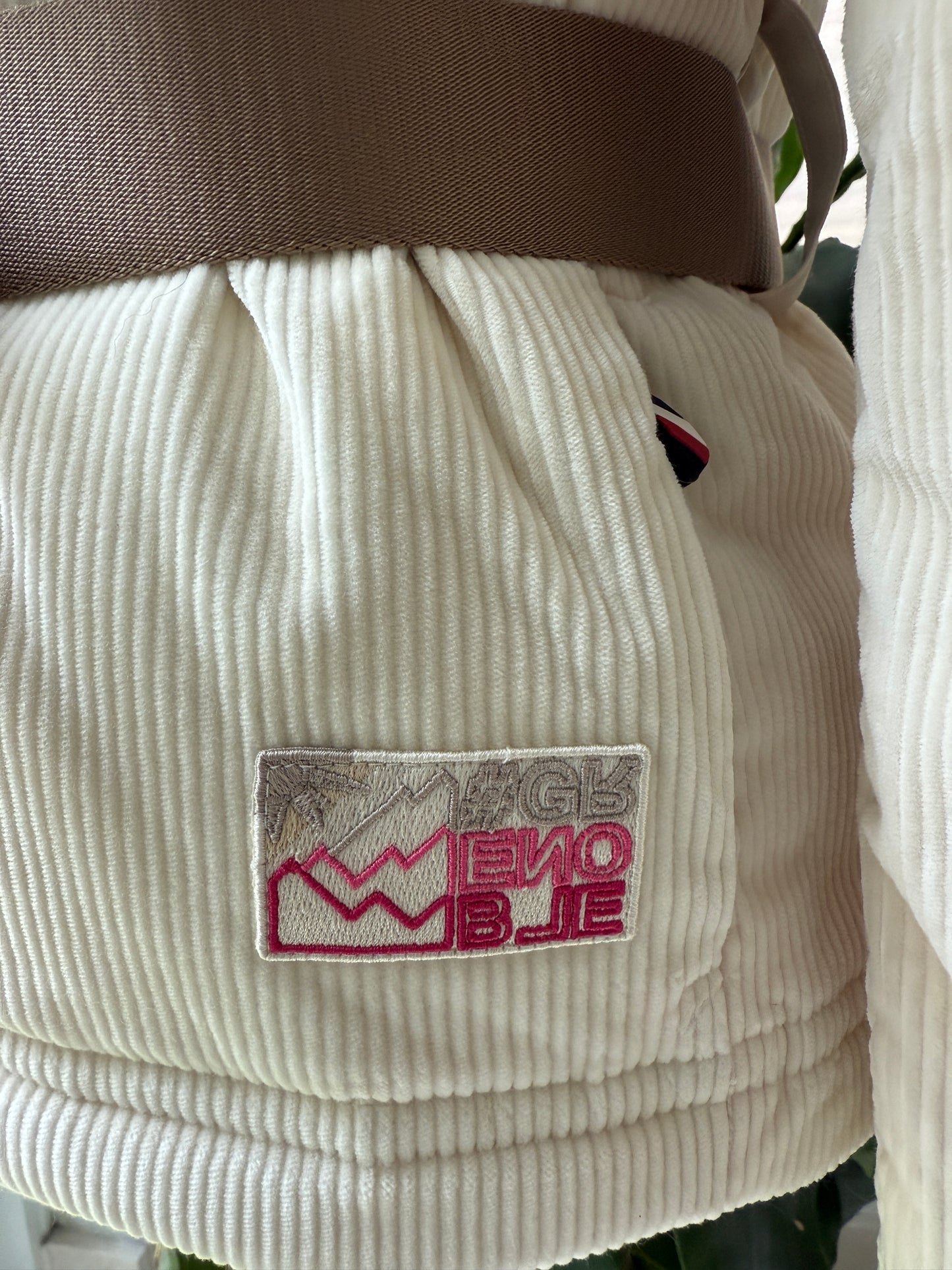 Moncler Grenoble Tetras Ivory Pink Off-White Corduroy Down Puffer Apres Ski Jacket Belt Vest Removable Sleeves