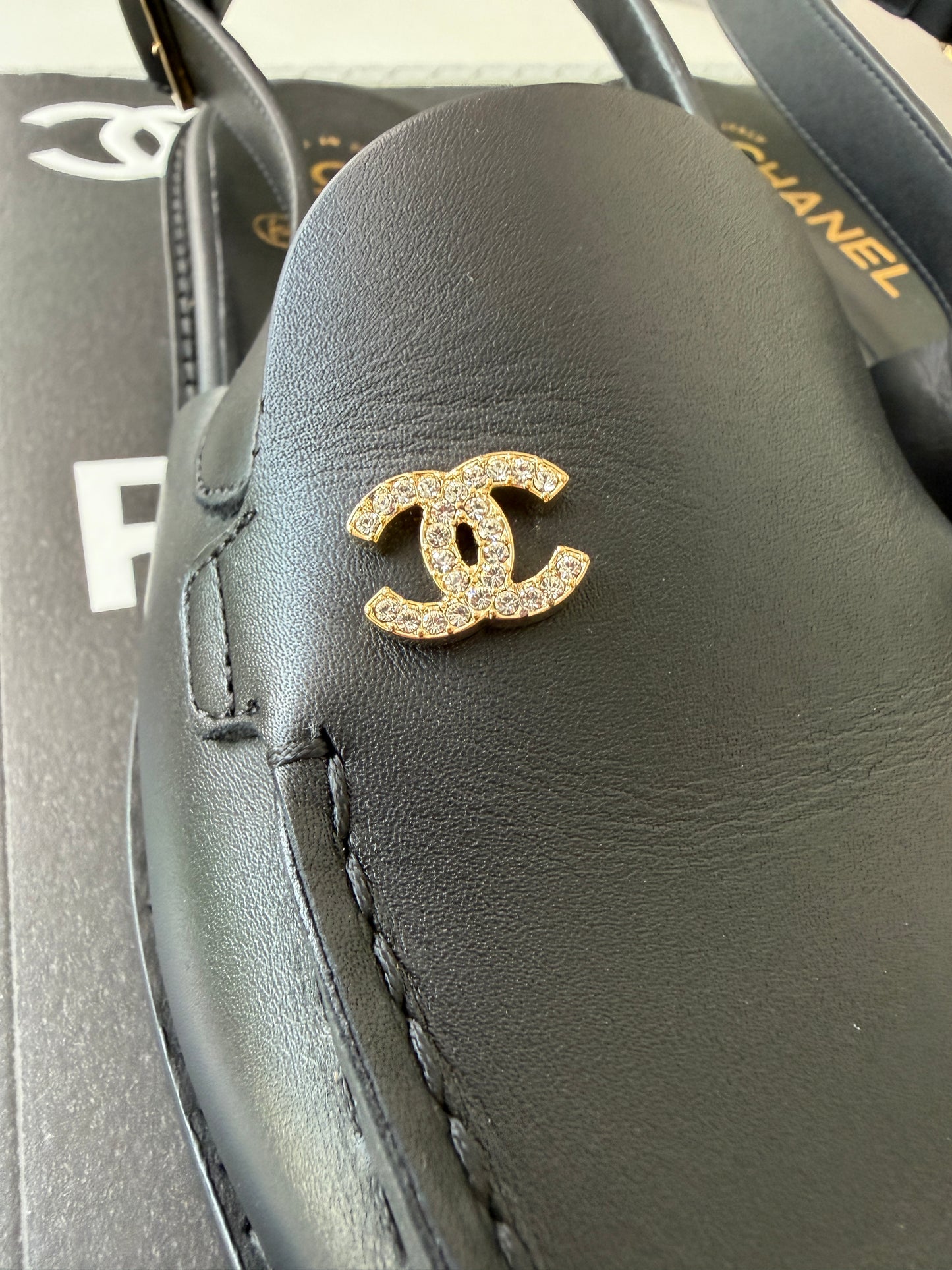 Chanel Metiers D’art 26 Strass CC Logo Black Leather Slingback Loafers Flats
