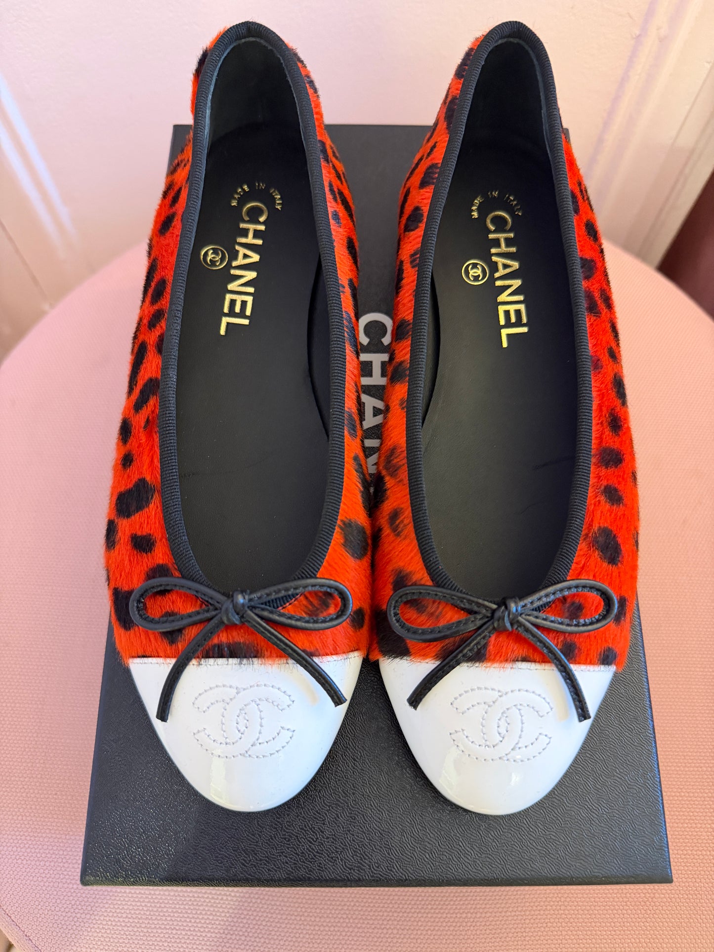 Chanel MÉTIERS D’ART 26 Red Orange Black White Pony Hair Animal Print Ballet Flats