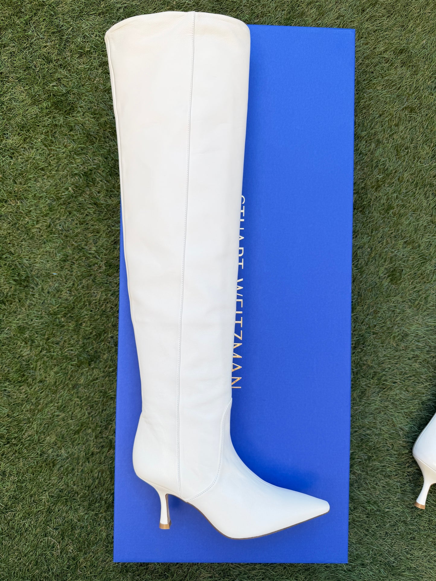 STUART WEITZMAN NAOMI NAPA LEATHER IVORY WHITE ZIP OVER KNEE BOOTS WIDE CALF BOOT