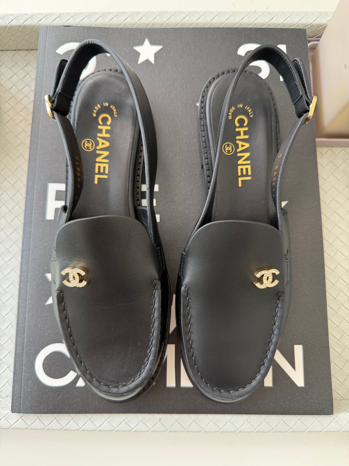 Chanel Metiers D’art 26 Strass CC Logo Black Leather Slingback Loafers Flats