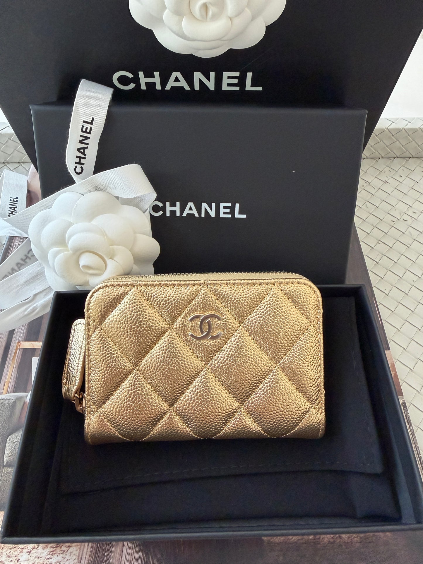 Chanel 26 Classic Zipped Zip Coin Purse Caviar Leather Gold Dore Metallic Wallet