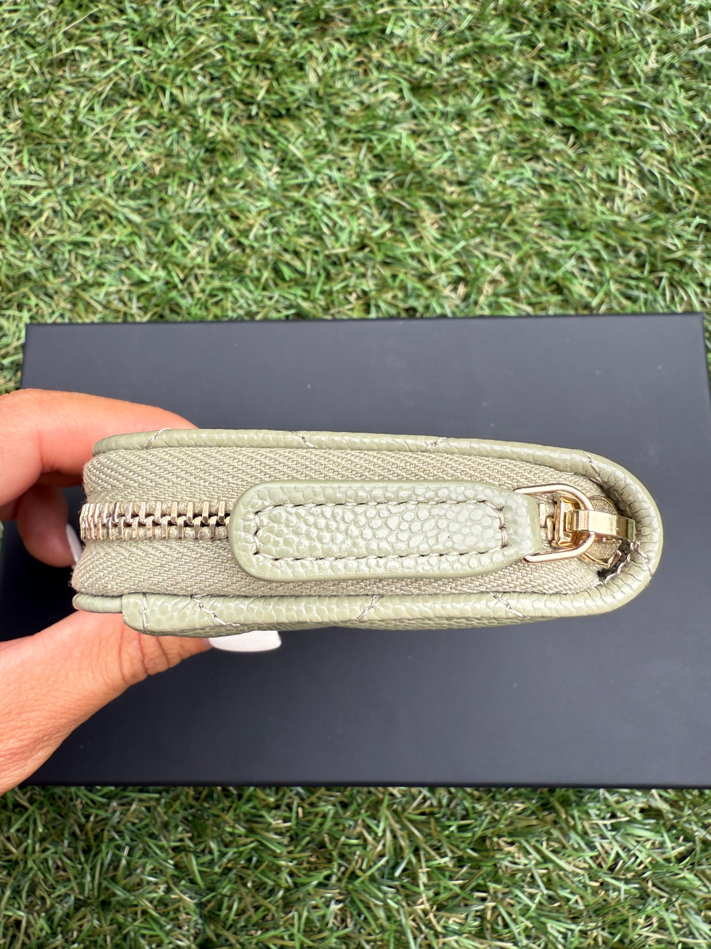 Chanel 25 Classic Zipped Zip Coin Purse Caviar Leather Khaki Green Wallet