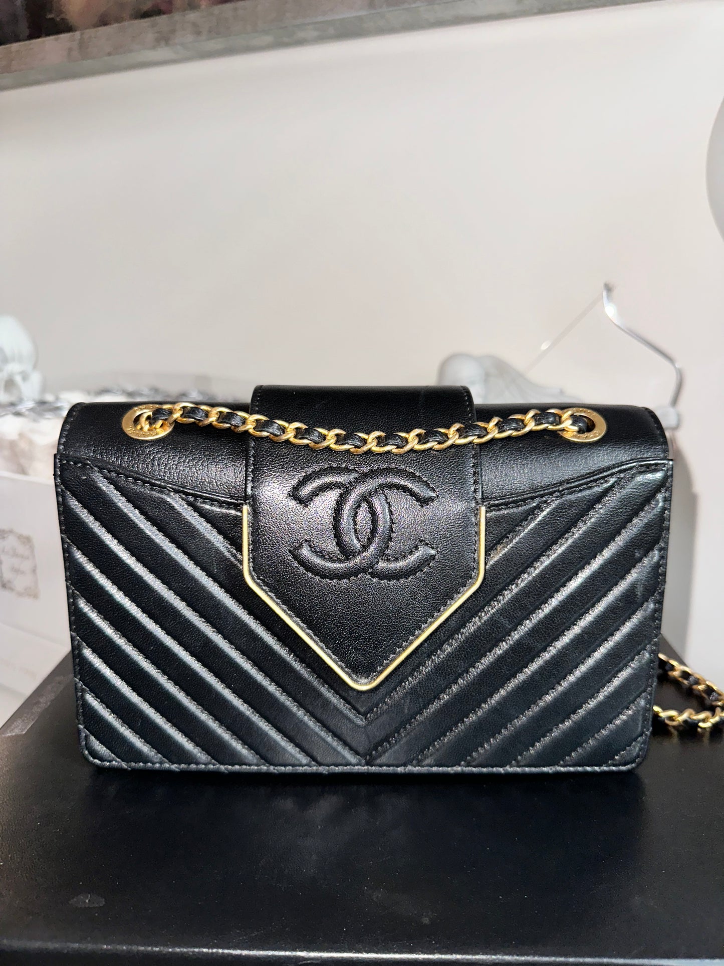 Chanel Collar and Tie Flap Bag Chevron Sheepskin Mini Gold Metal Black Handbag Pre-Owned