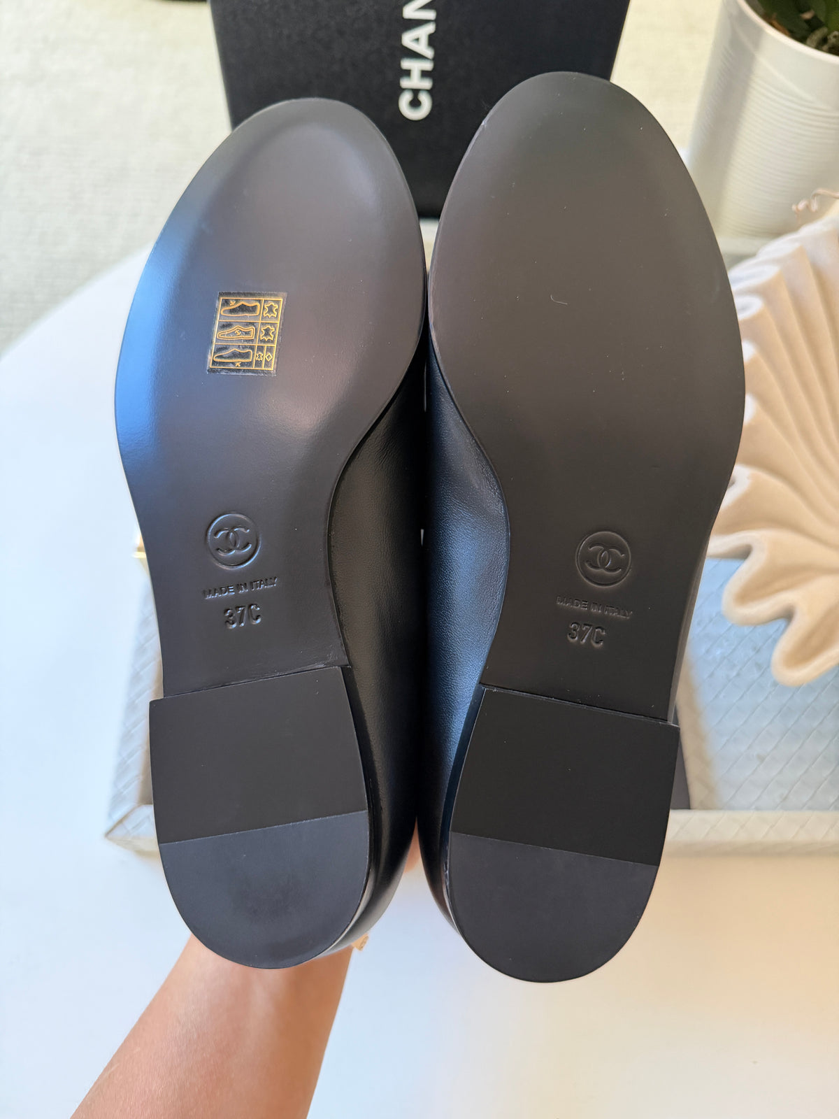 Chanel 2024 Classic Lambskin Leather Black Enamel CC Logo Moccasins Loafers Flats Shoes