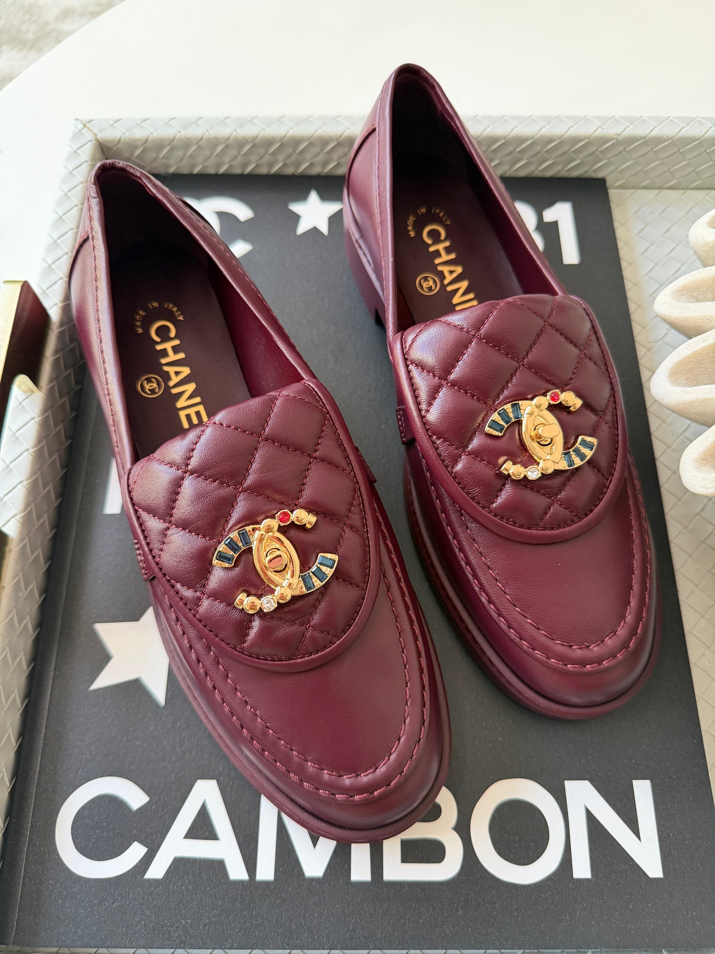 CHANEL BURGUNDY LEATHER LOAFERS OXFORD SHOES GOLD STRASS GEMS CC TURNLOCK MOCCASINS