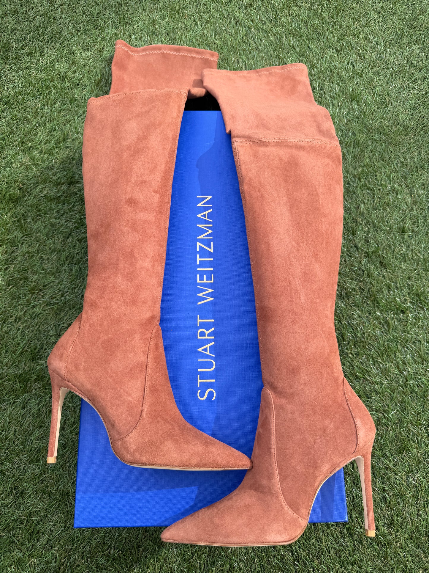 STUART WEITZMAN ULTRASTUART 100 CAPPUCCINO SUEDE BROWN STRETCH POINT TOE OVER KNEE BOOTS