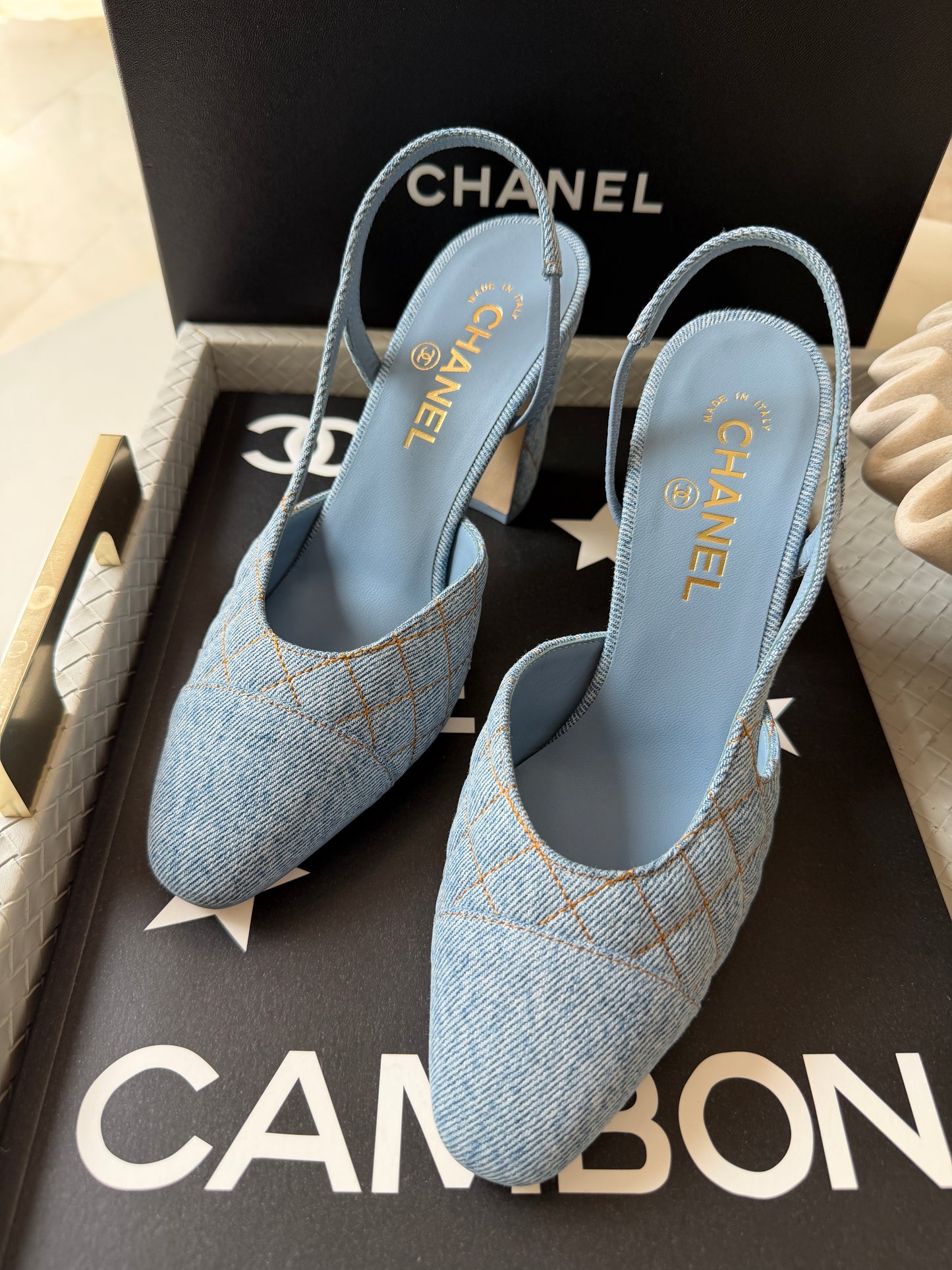 Chanel 26B CC Logo Light Blue Quilted Denim Jean Slingback Pumps Chunky 90mm Heel
