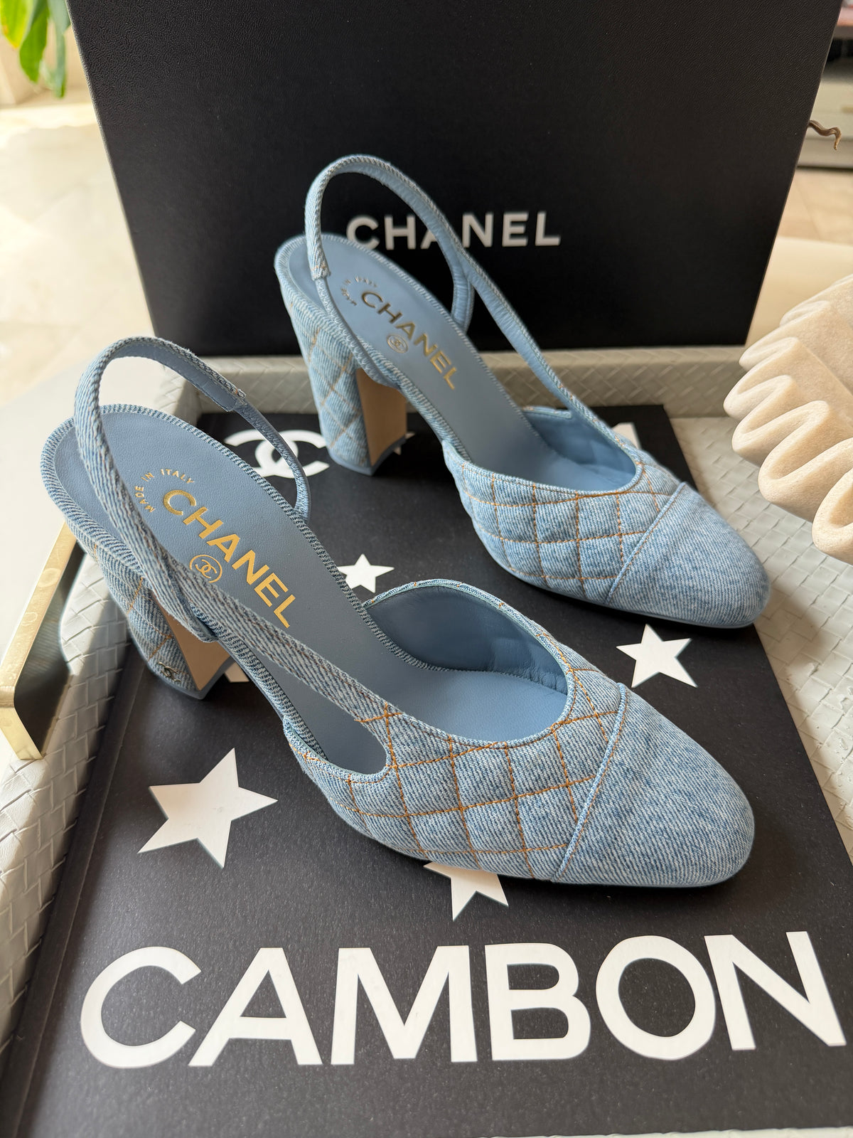Chanel 26B CC Logo Light Blue Quilted Denim Jean Slingback Pumps Chunky 90mm Heel