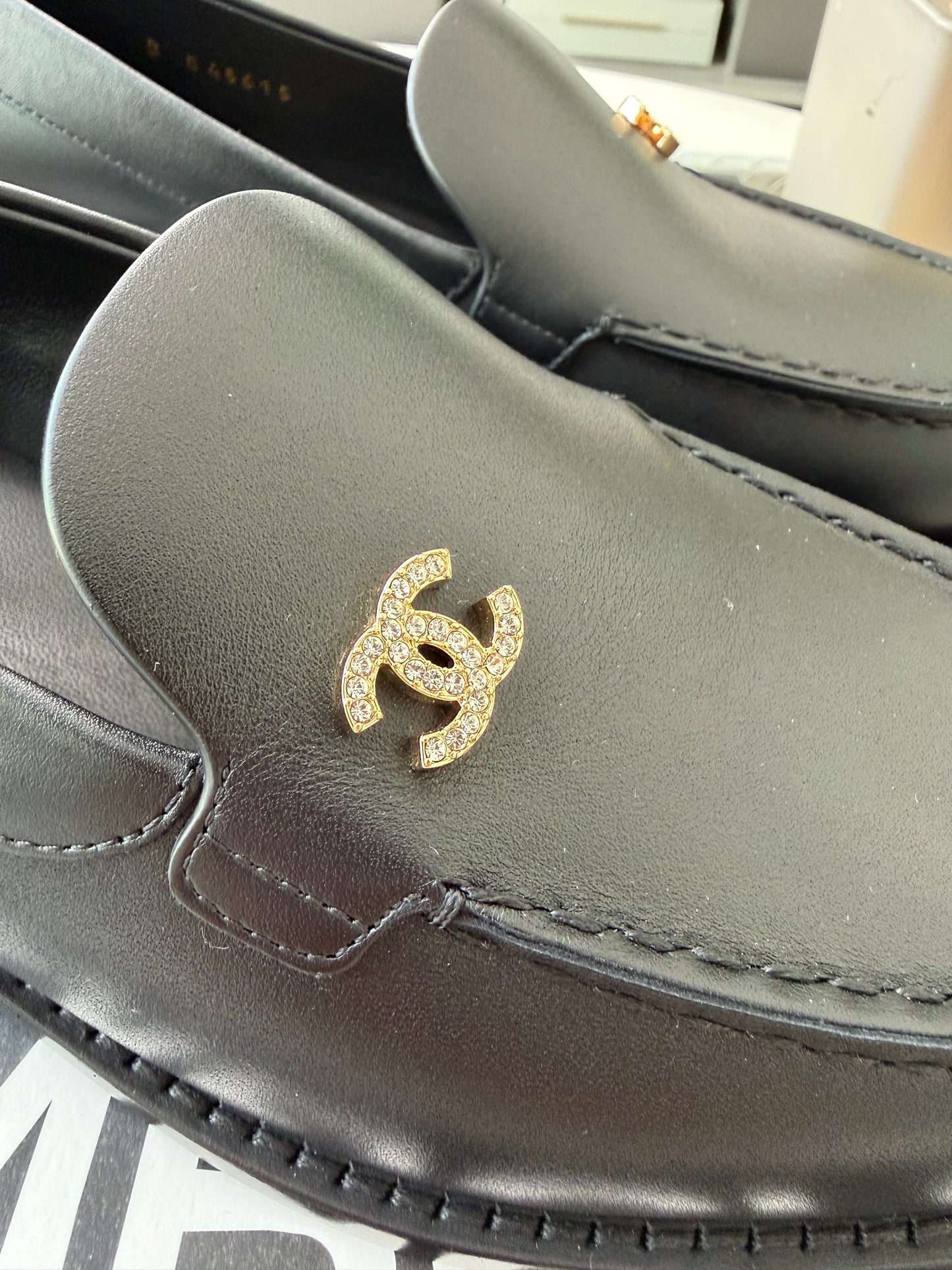 Chanel Metiers D’art 26 Strass CC Logo Black Leather Oxford Loafers Flats Shoes Moccasins