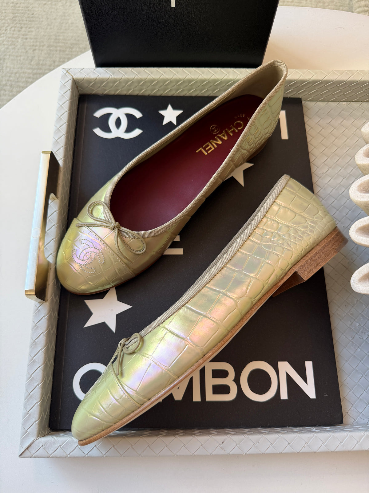 Chanel 26K Yellow Crocodile Croc Embossed Iridescent Cap Toe Ballet Flats