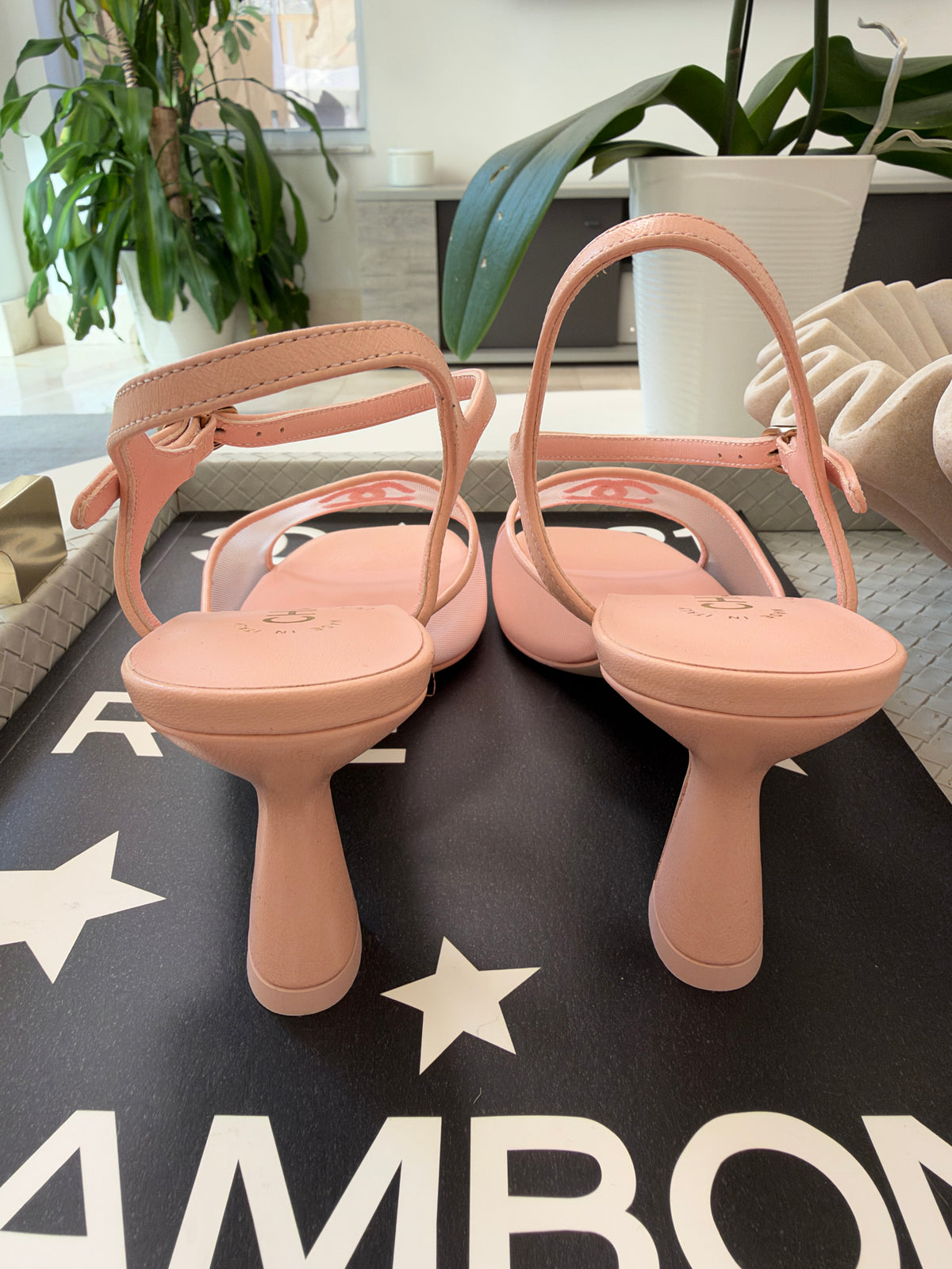 CHANEL 26 BLAZY LIGHT PINK MESH LAMBSKIN OPEN TOE CC LOGO SANDALS HEELS SHOES