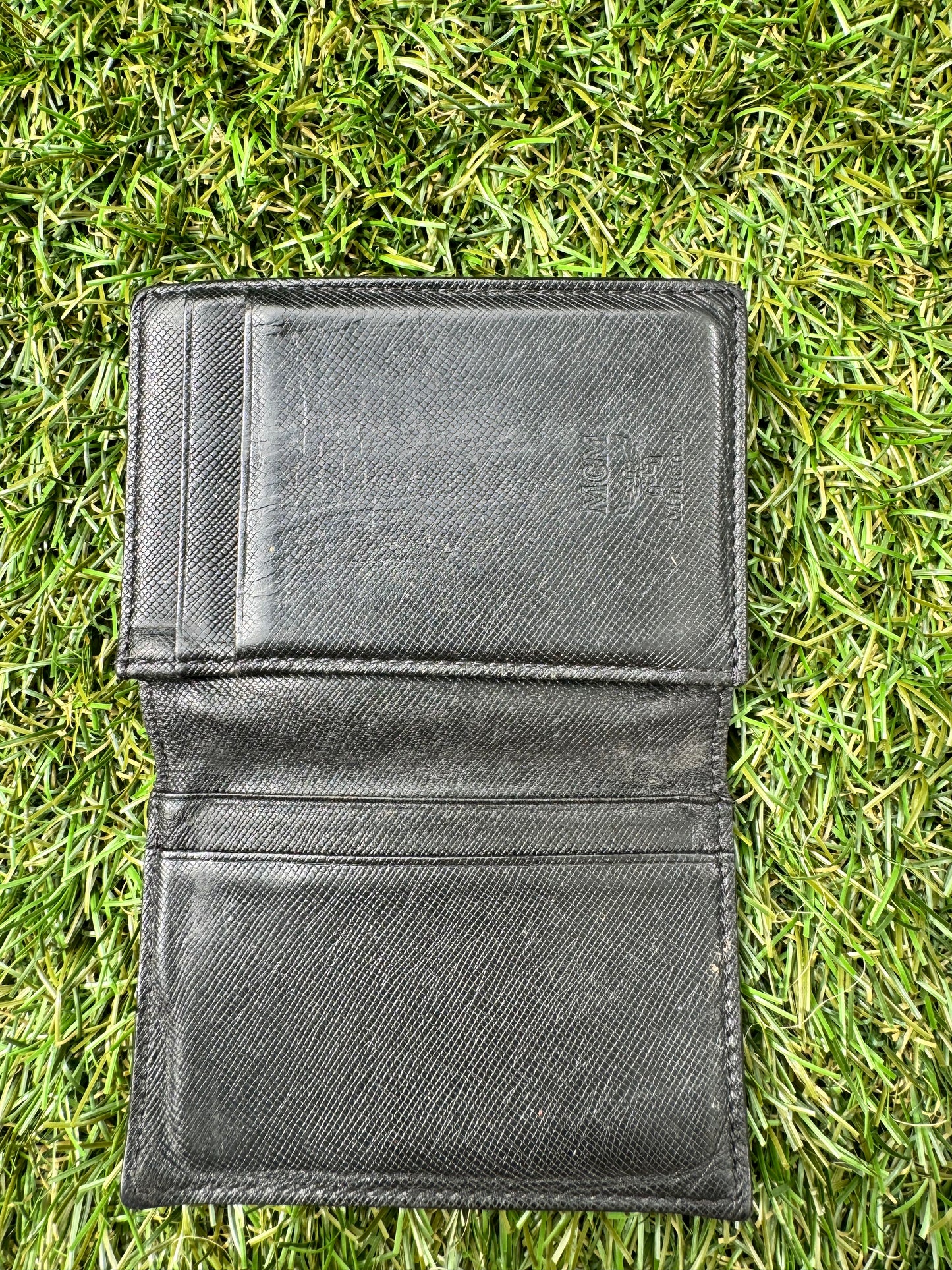 MCM  Aren Short Logo Signature Bi-Fold Folding Black Men’s Leather  Wallet Pre-Owned