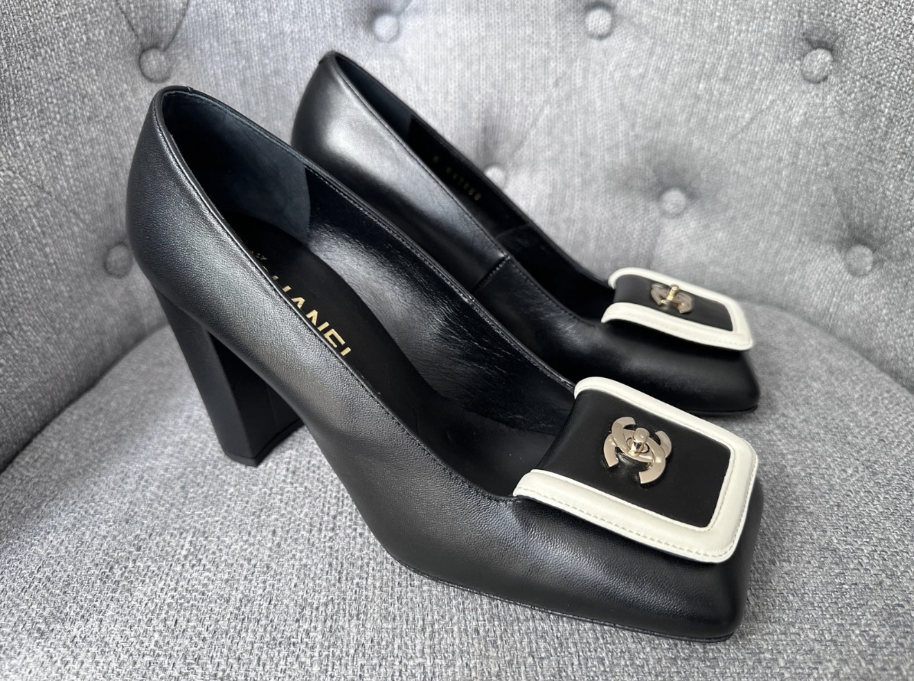 Chanel SS 26 Blazy Black Lambskin Square Toe CC Logo Turn-lock Pumps Heels