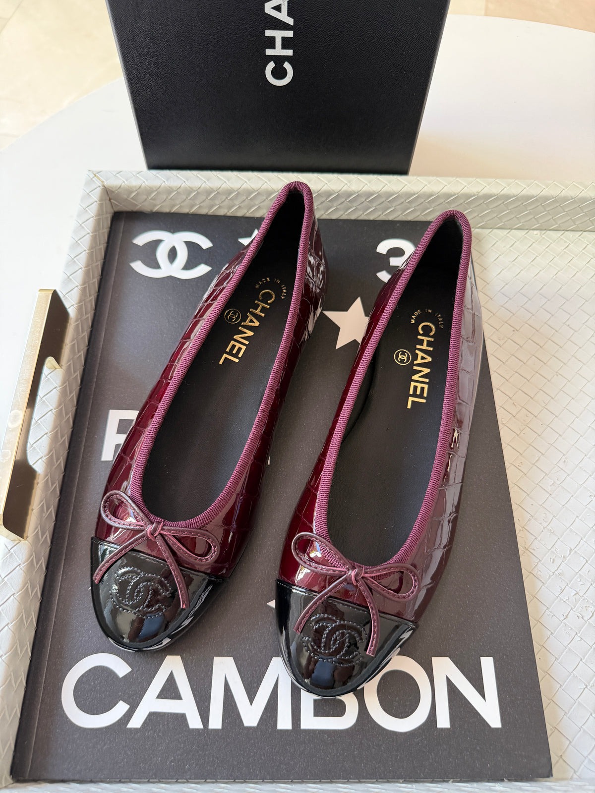 Chanel 26A Burgundy Croc Embossed Patent Metiers d’Art Black Cap Toe Ballet Ballerina Flats