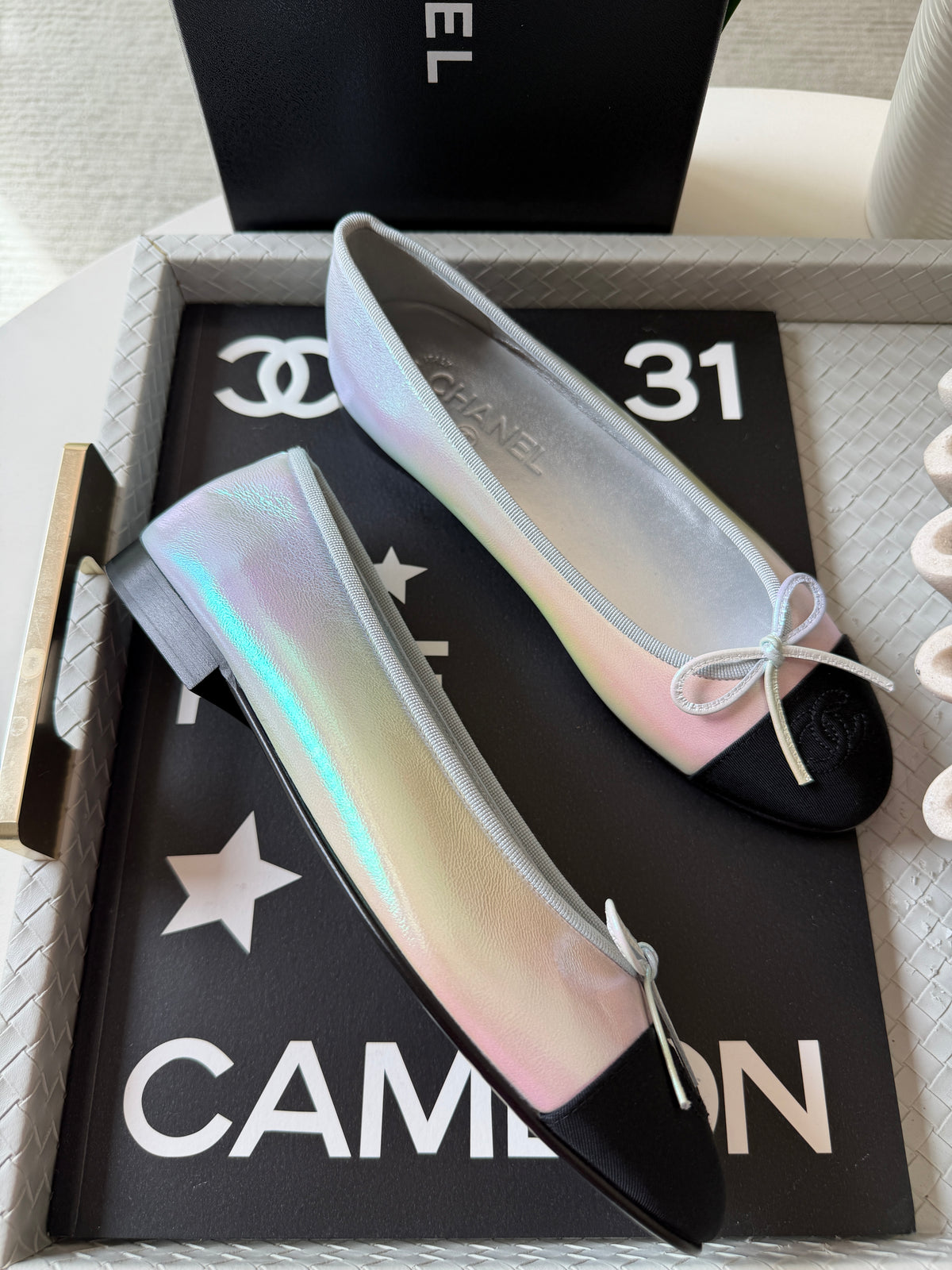 Chanel 26K Pearl White Silver Iridescent Black Cap Toe Ballet Ballerina Flats