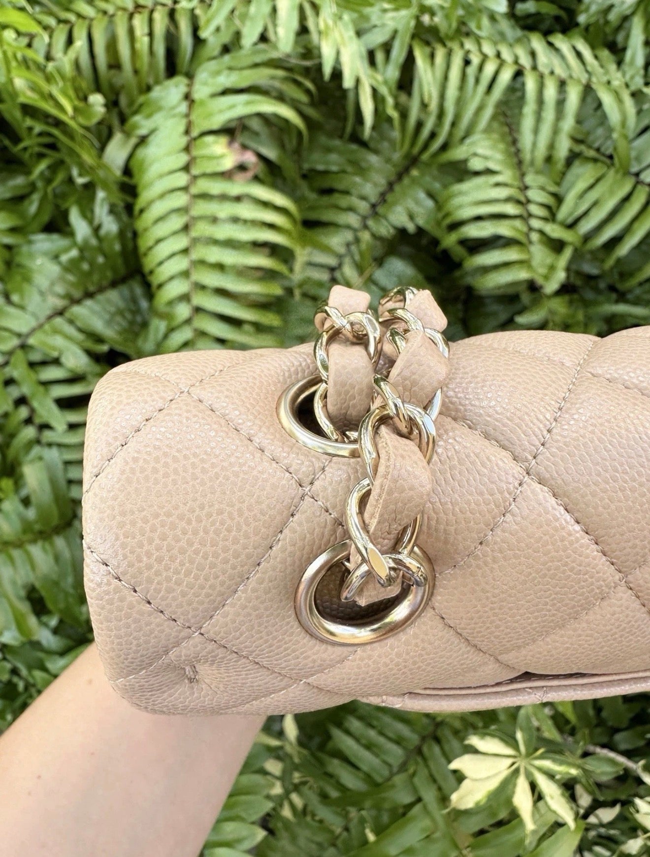 CHANEL DARK BEIGE CAVIAR LEATHER MEDIUM CLASSIC DOUBLE FLAP BAG LIGHT GOLD HARDWARE