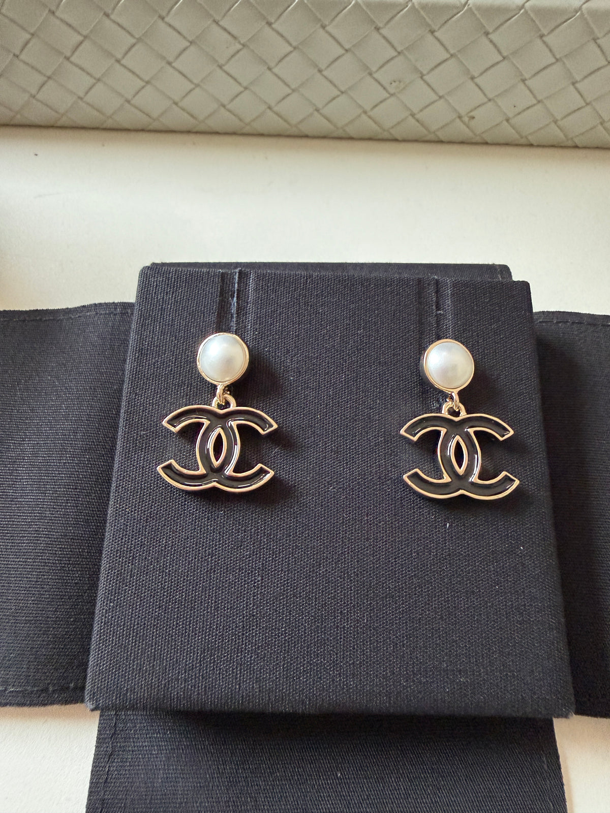 Chanel 26V CC Logo Black Metal Resin Gold Tone Stud White Pearl  Earrings Small