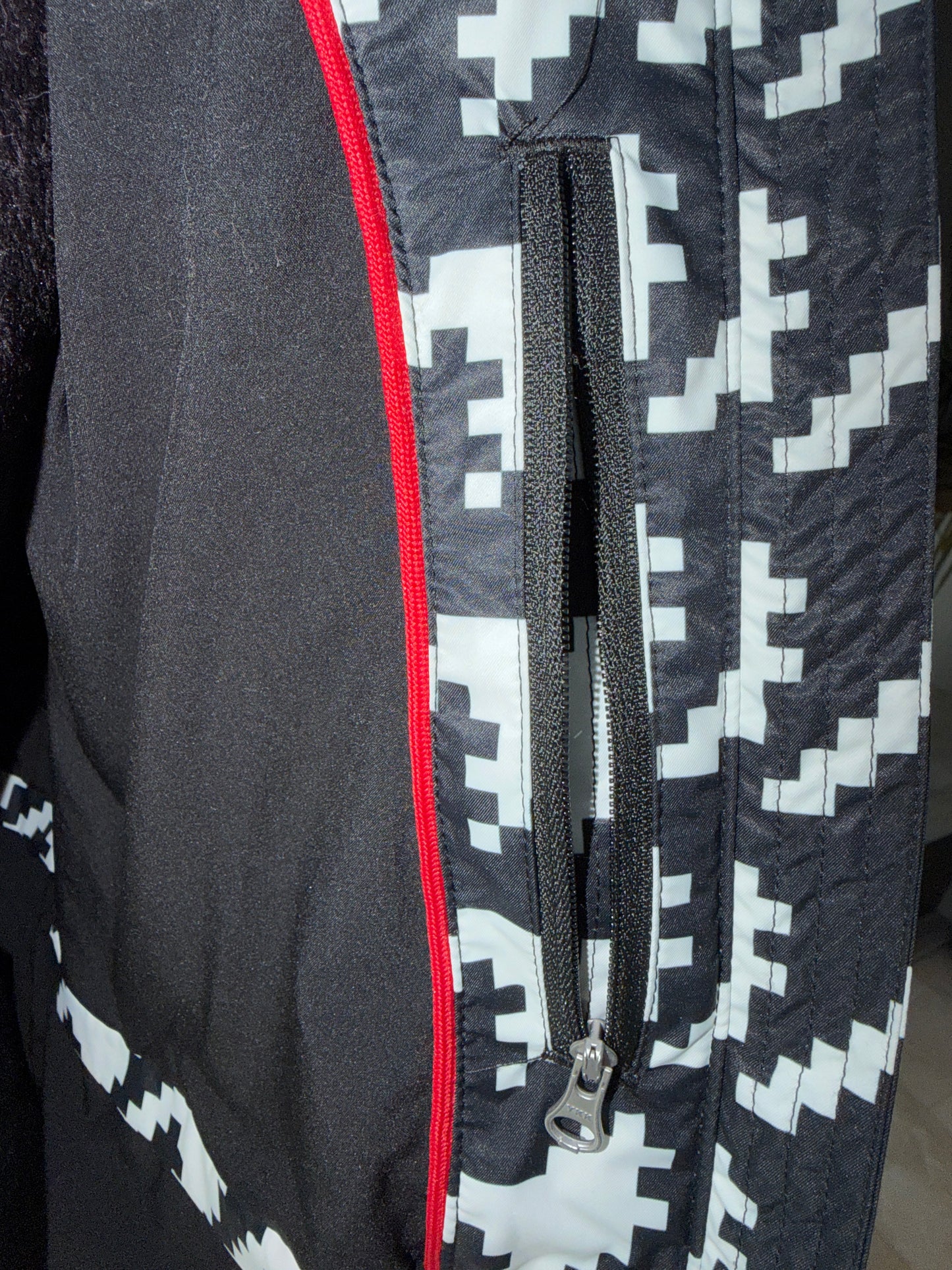 Perfect Moment Houndstooth Black White Ski Duvet Down Jacket Puffer Ski Jacket S