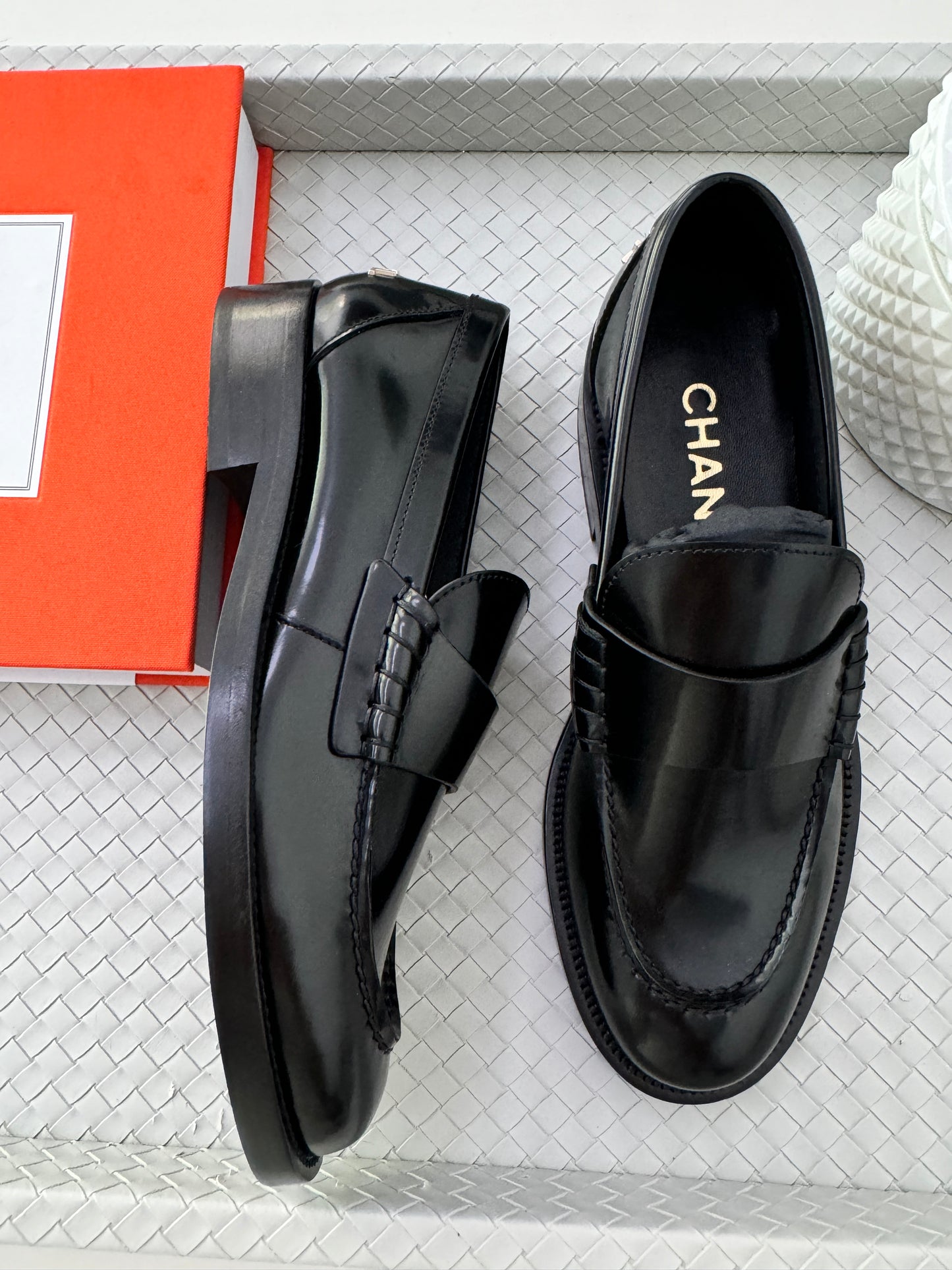 CHANEL BLACK LEATHER LOAFERS OXFORD SHOES