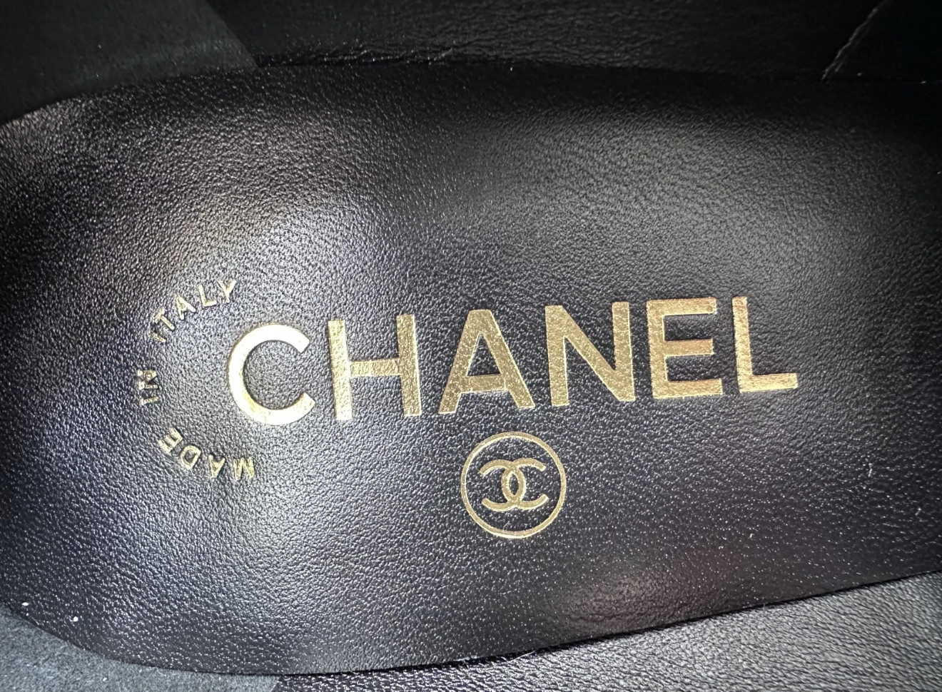 Chanel SS 26 Blazy Black Lambskin Square Toe CC Logo Turn-lock Pumps Heels