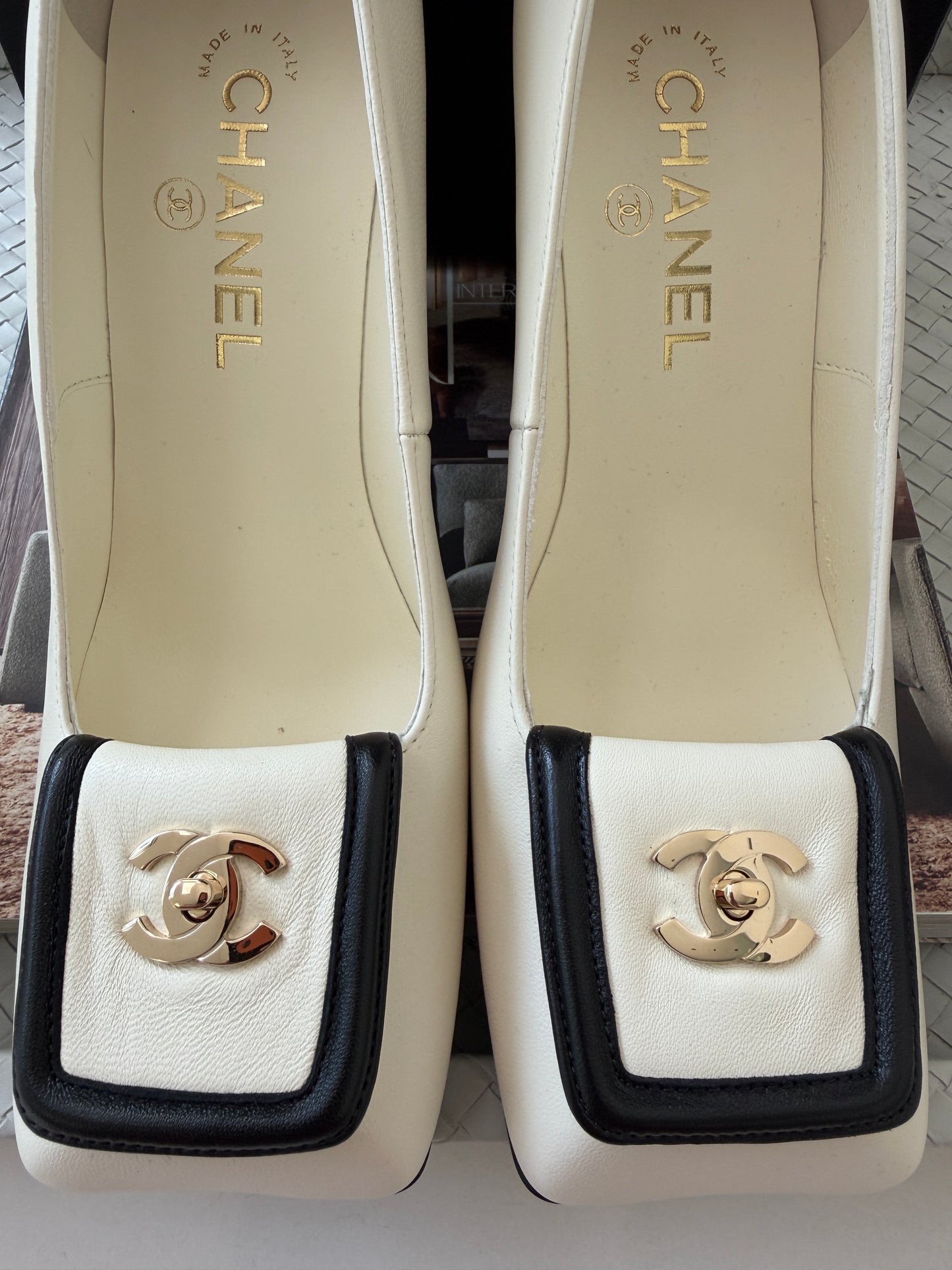 Chanel SS 26 Blazy Ivory Black Lambskin Square Toe CC Logo Turn-lock Pumps Heels