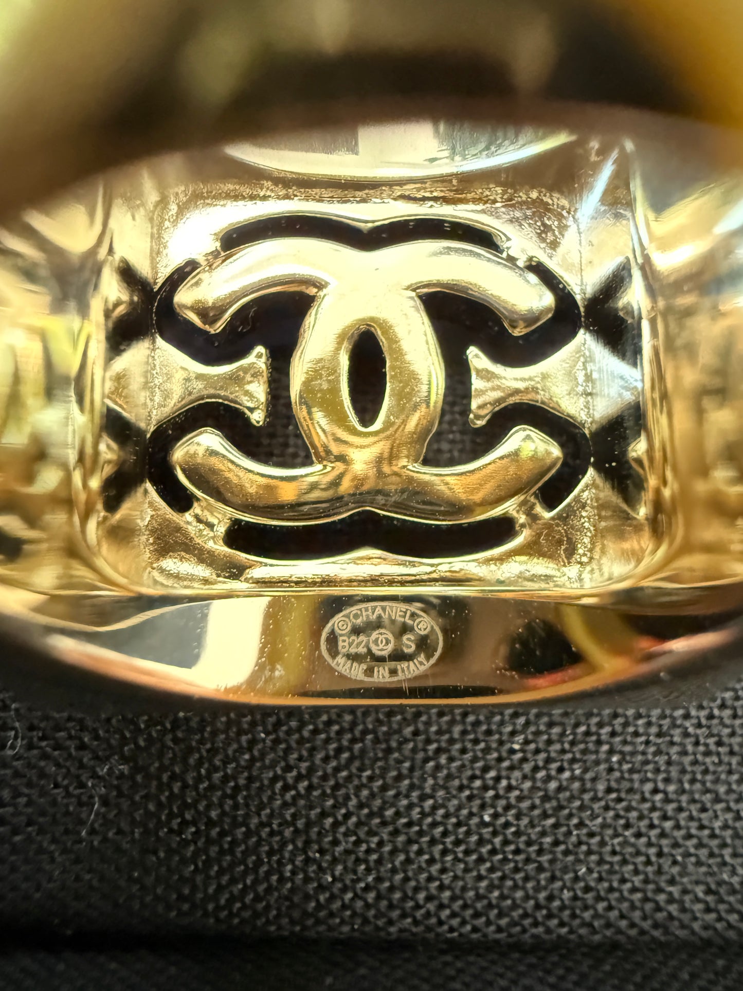 Chanel 22S CC Logo Crystals Strass Crystal Metal Gold Tone Square Ring