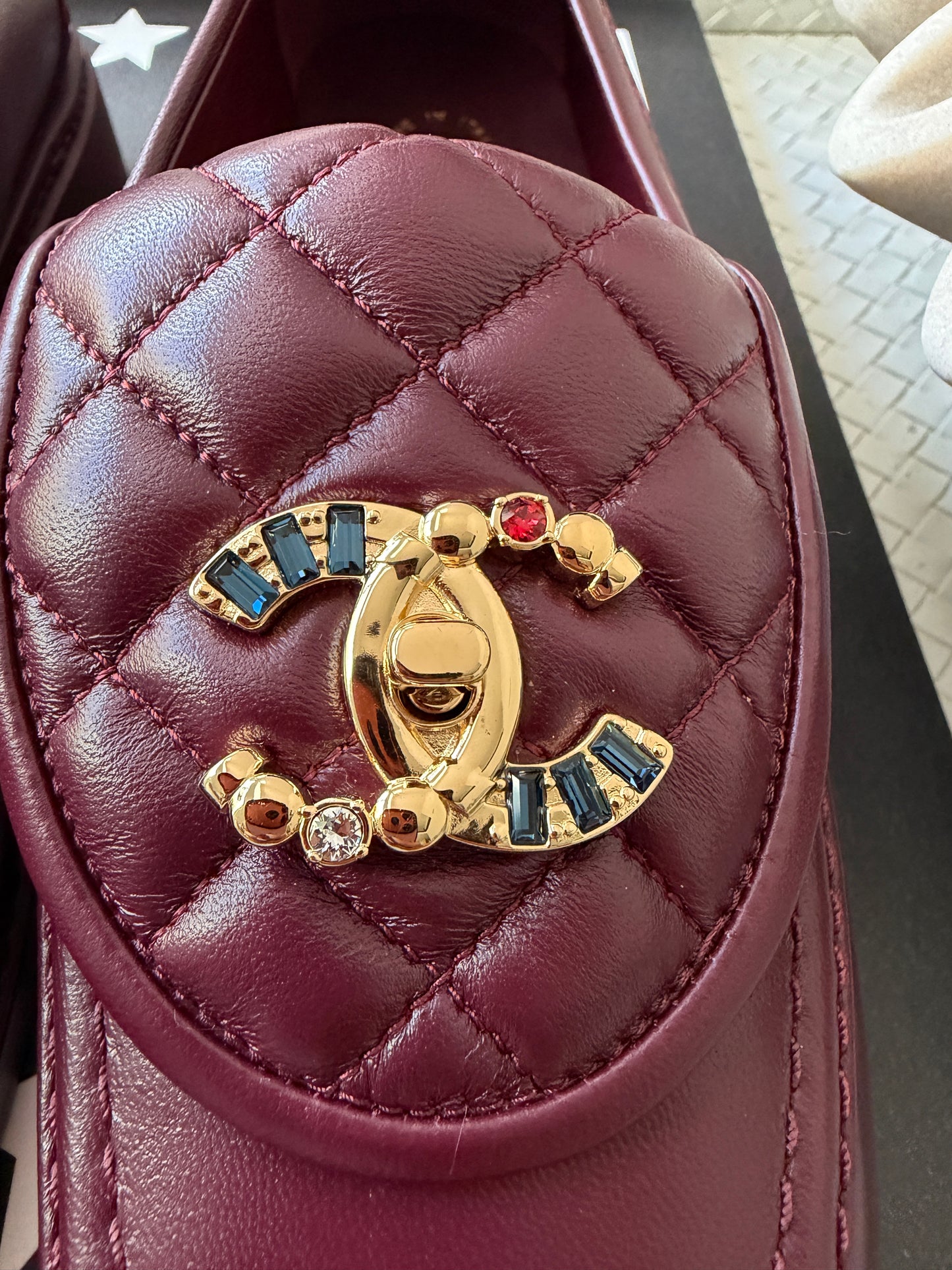 CHANEL BURGUNDY LEATHER LOAFERS OXFORD SHOES GOLD STRASS GEMS CC TURNLOCK MOCCASINS