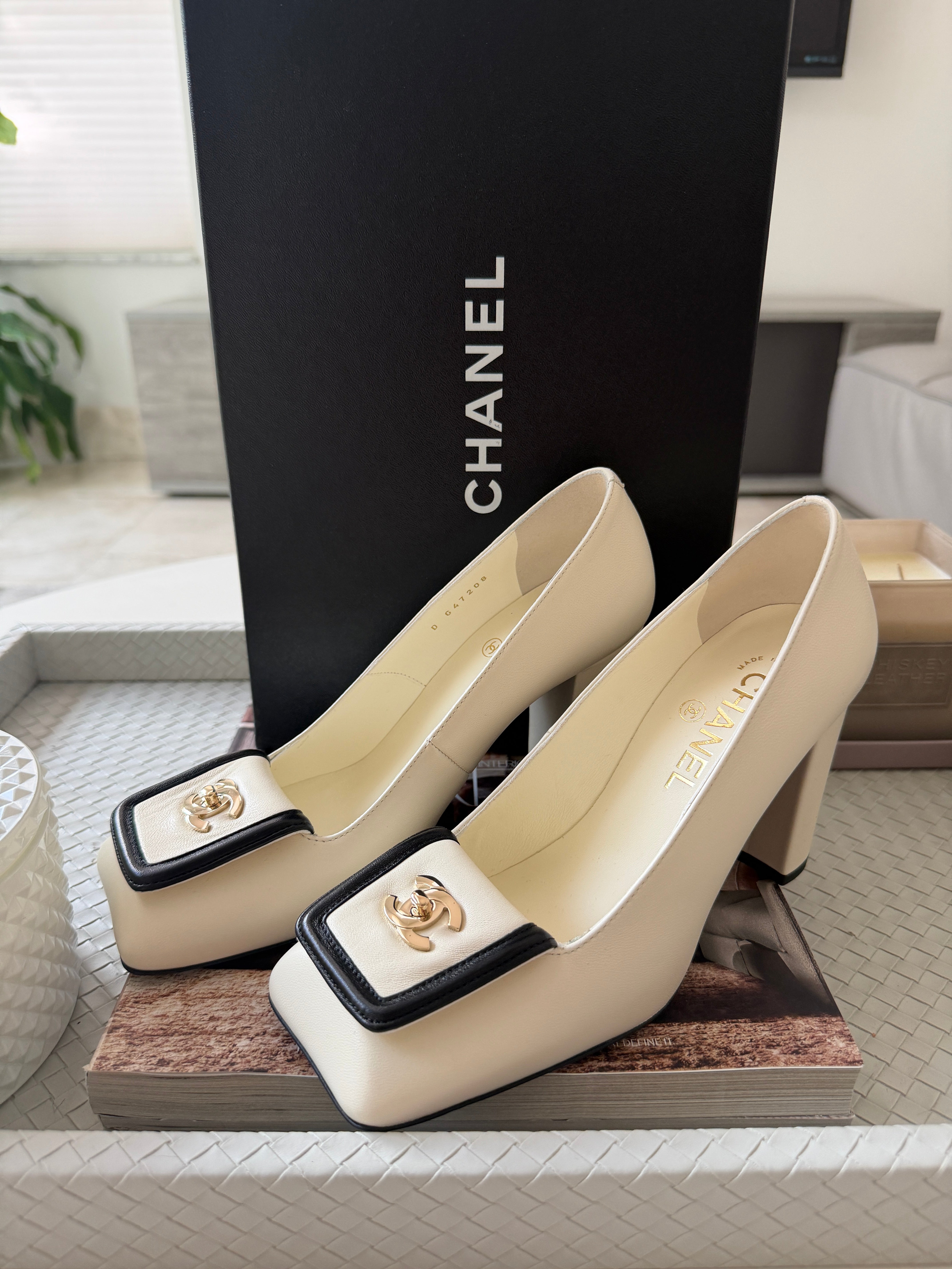 Chanel SS 26 Blazy Ivory Black Lambskin Square Toe CC Logo Turn