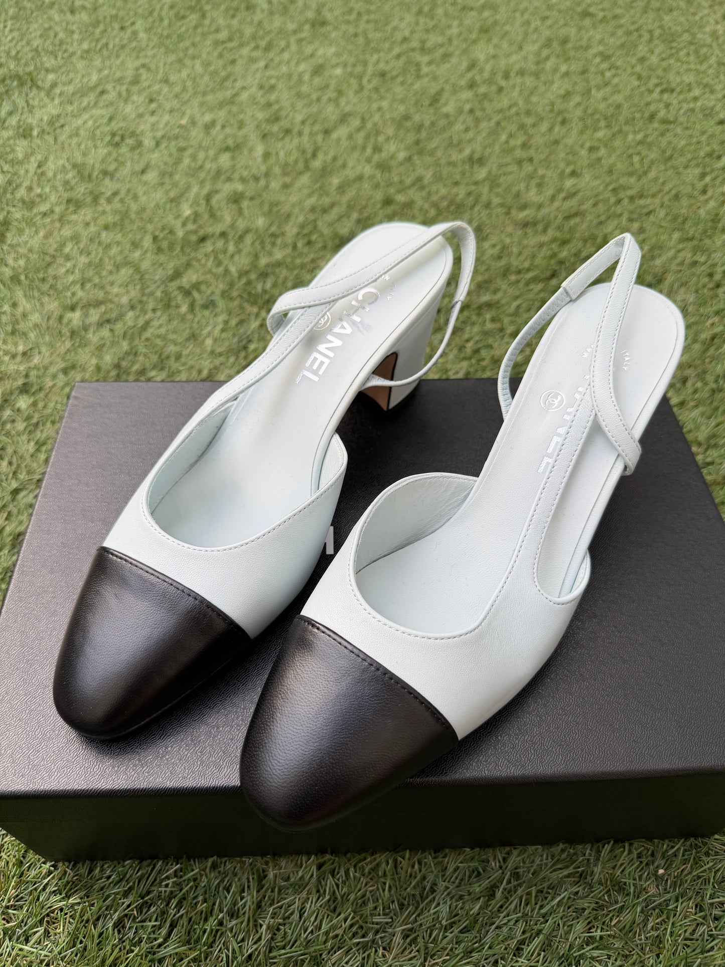 CHANEL CLASSIC LOGO LIGHT BLUE LEATHER SLINGBACK LOW HEEL SLINGBACKS CAP TOE