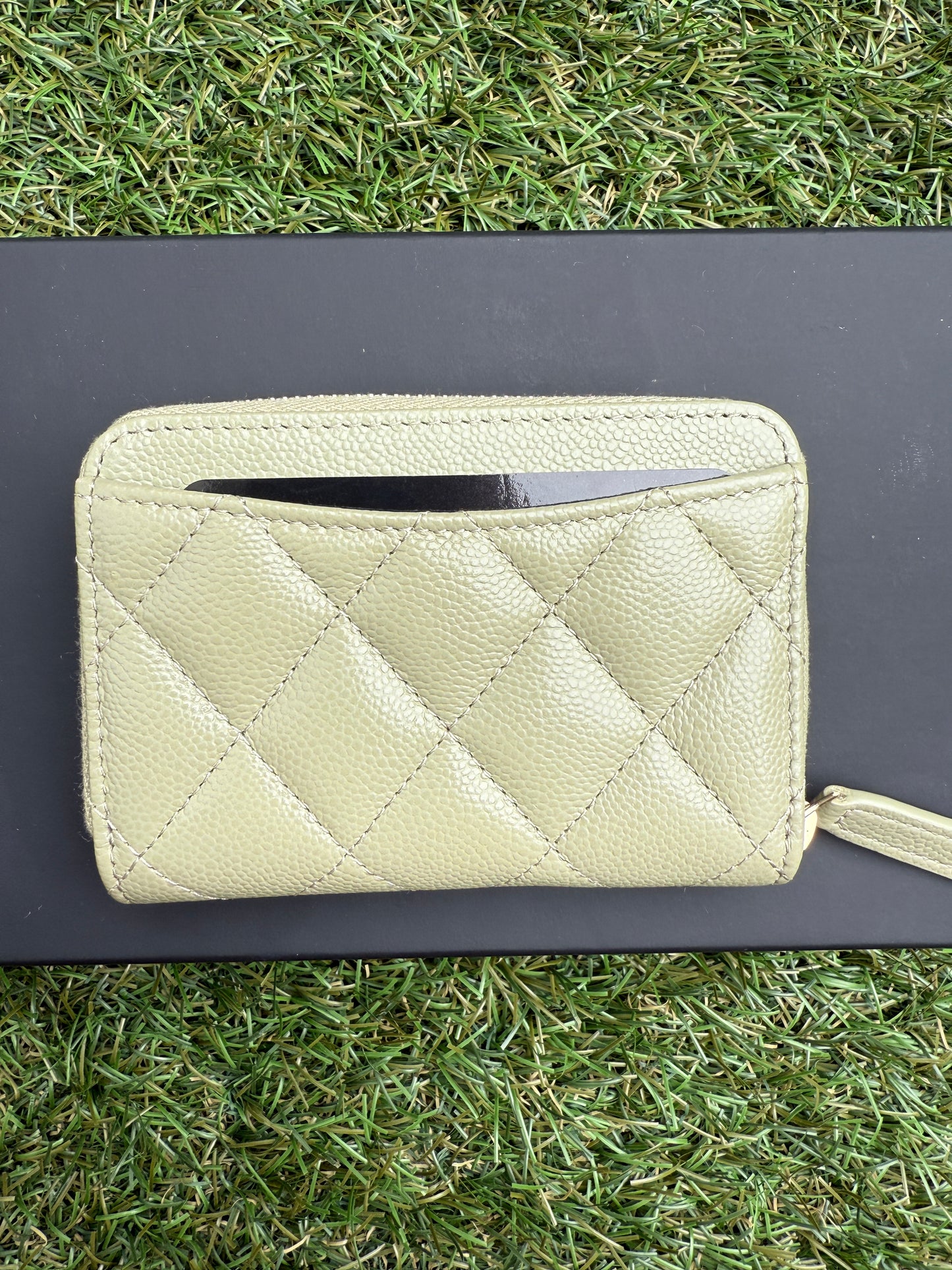 Chanel 25 Classic Zipped Zip Coin Purse Caviar Leather Khaki Green Wallet