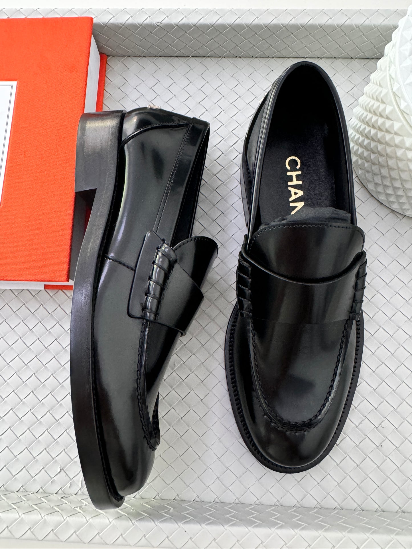 CHANEL BLACK LEATHER LOAFERS OXFORD SHOES