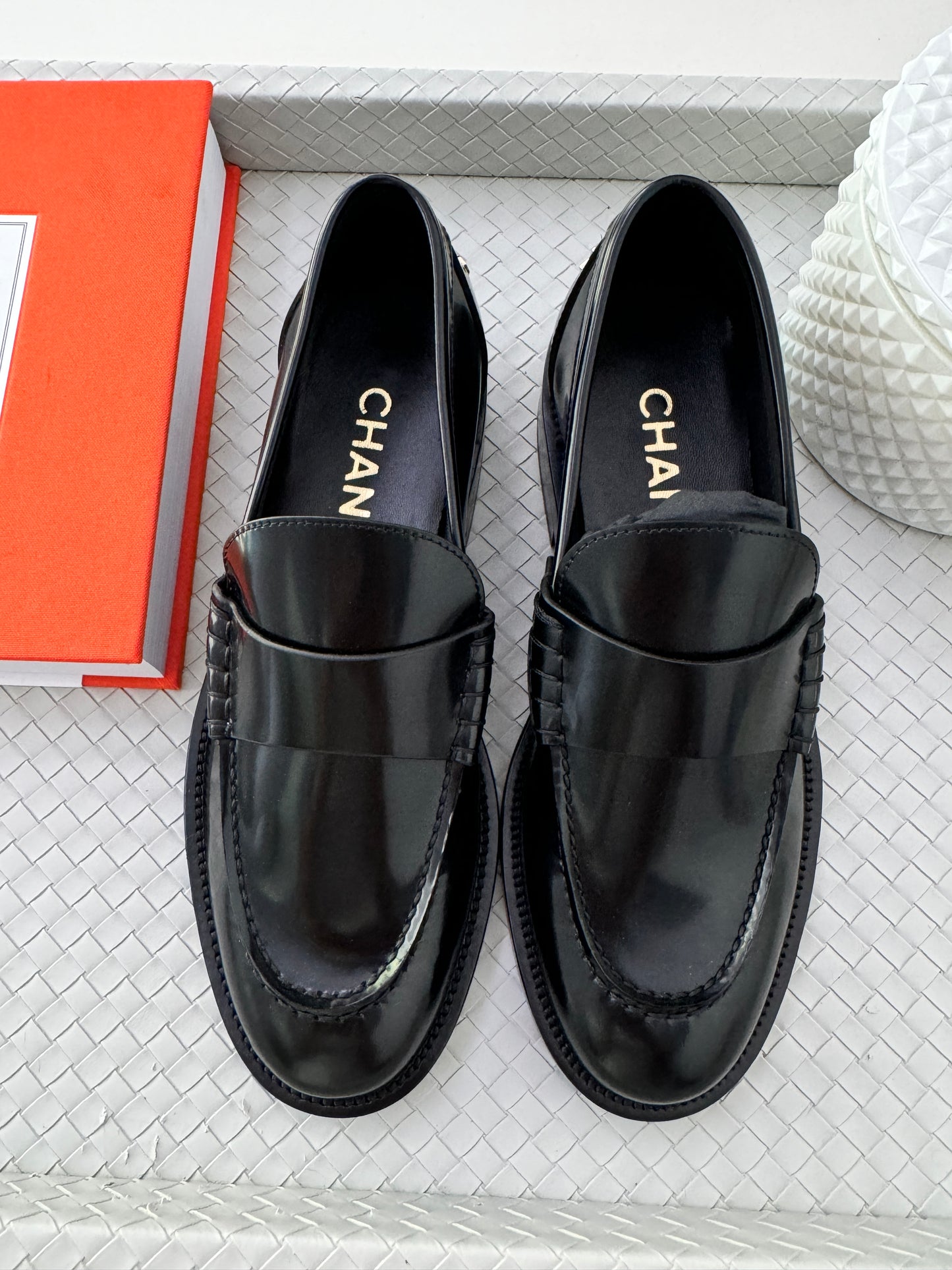 CHANEL BLACK LEATHER LOAFERS OXFORD SHOES