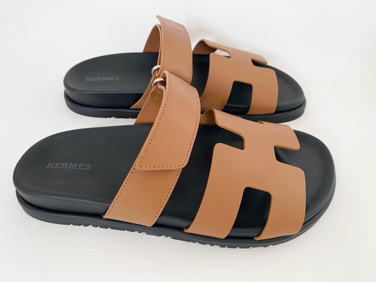 HERMES H CHYPRE BROWN CALFSKIN LEATHER SANDALS SHOES FLAT SLIDES