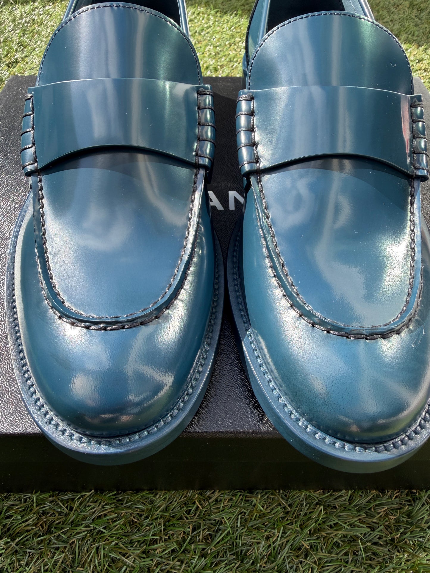 2023 CHANEL NAVY BLUE SHINY LEATHER SILVER LOGO LOAFERS OXFORD SHOES