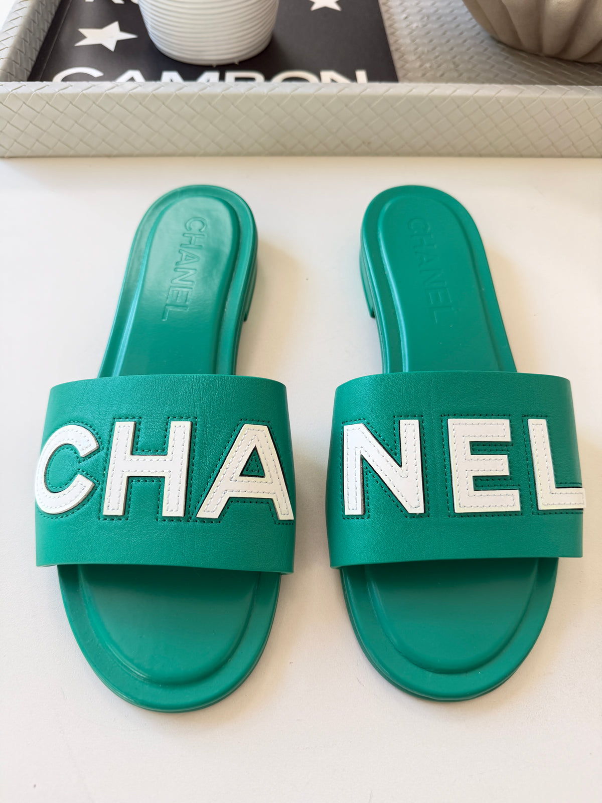 CHANEL CHA NEL LOGO GREEN LEATHER FLAT SHOES SLIDES MULES