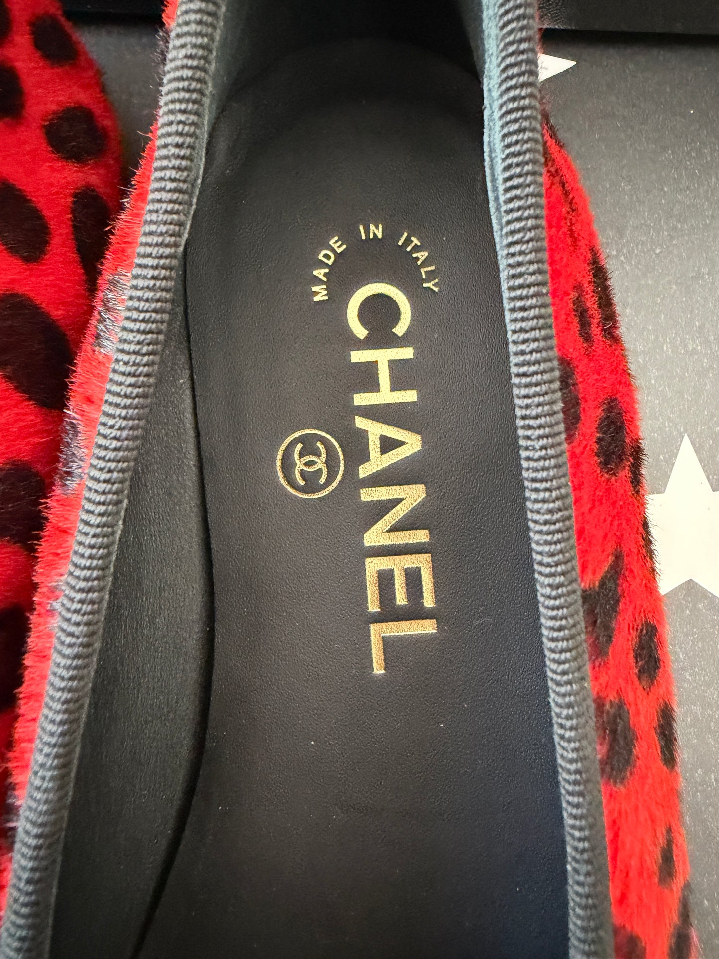 Chanel MÉTIERS D’ART 26 Red Orange Black White Pony Hair Animal Print Ballet Flats